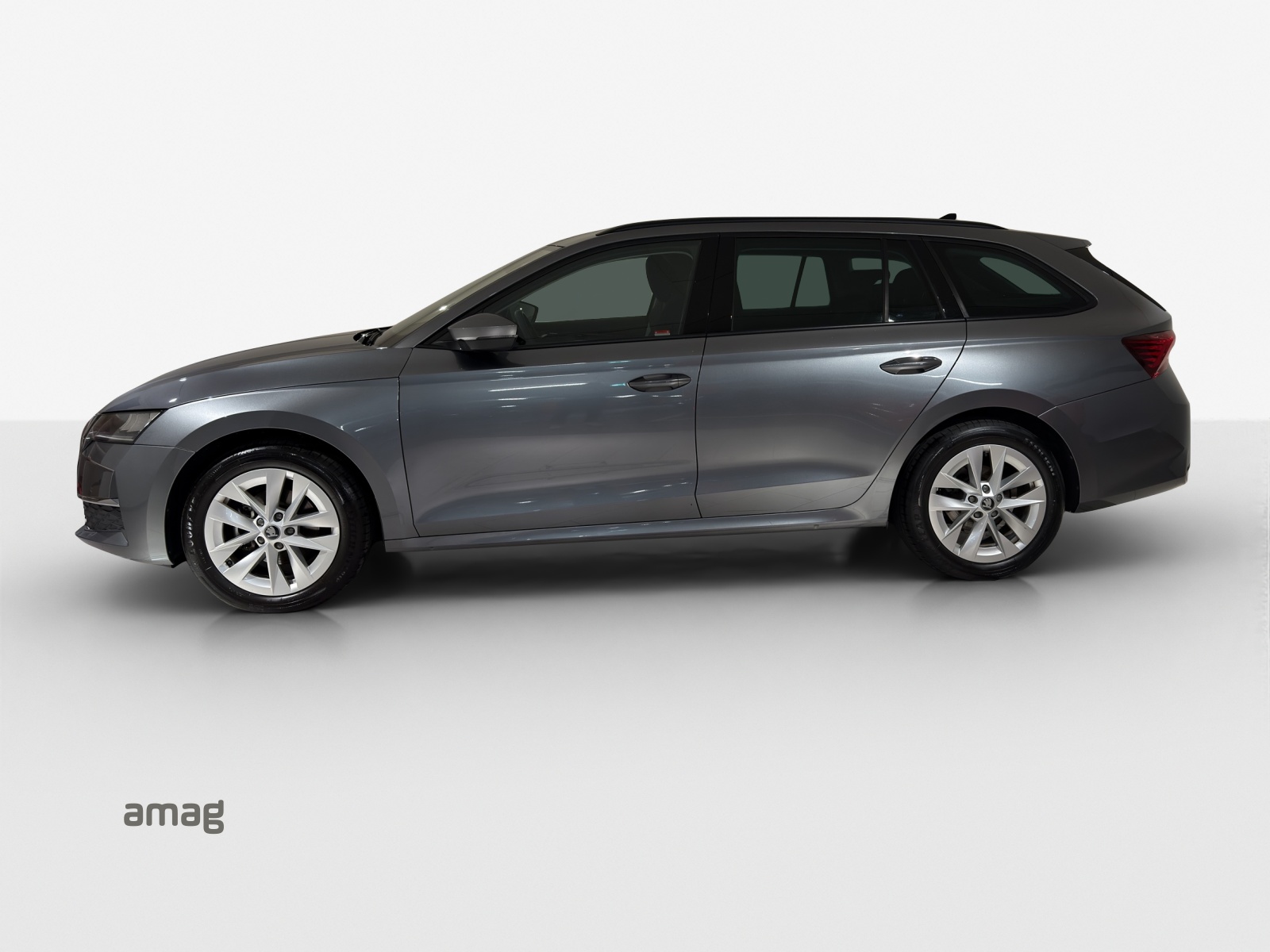 SKODA Octavia Combi 1.5 TSI mHEV DSG Dynamic-image-1