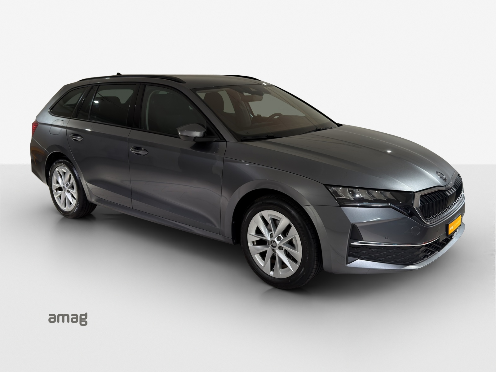 SKODA Octavia Combi 1.5 TSI mHEV DSG Dynamic-image-5