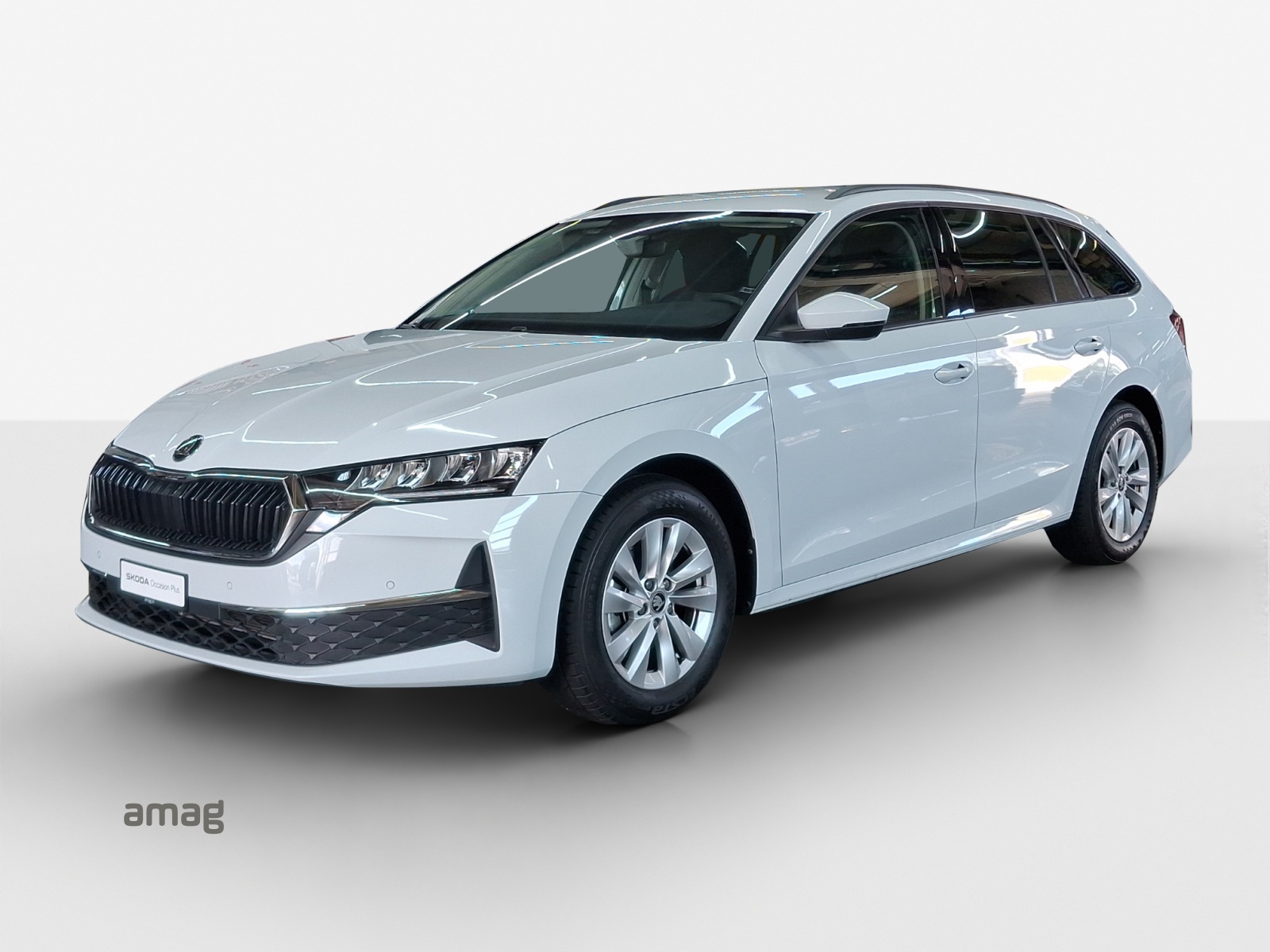 SKODA Octavia Combi 1.5 TSI mHEV DSG Dynamic-image-0
