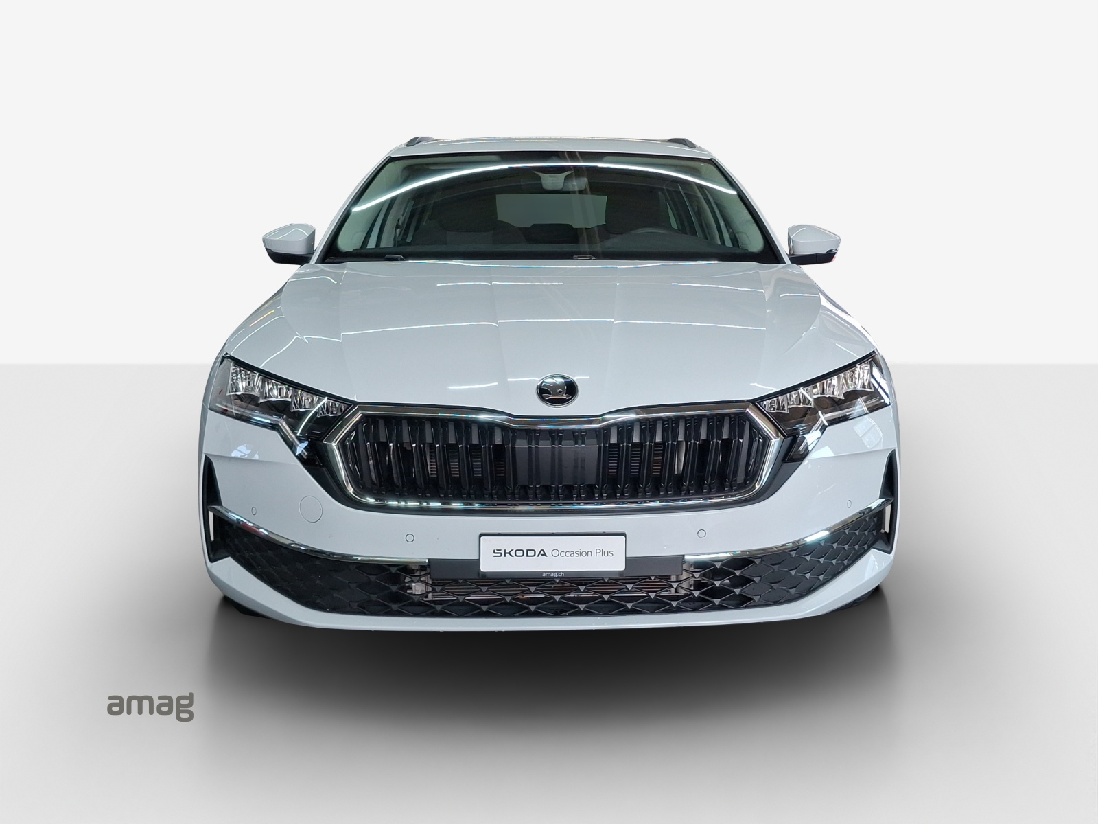 SKODA Octavia Combi 1.5 TSI mHEV DSG Dynamic-image-6