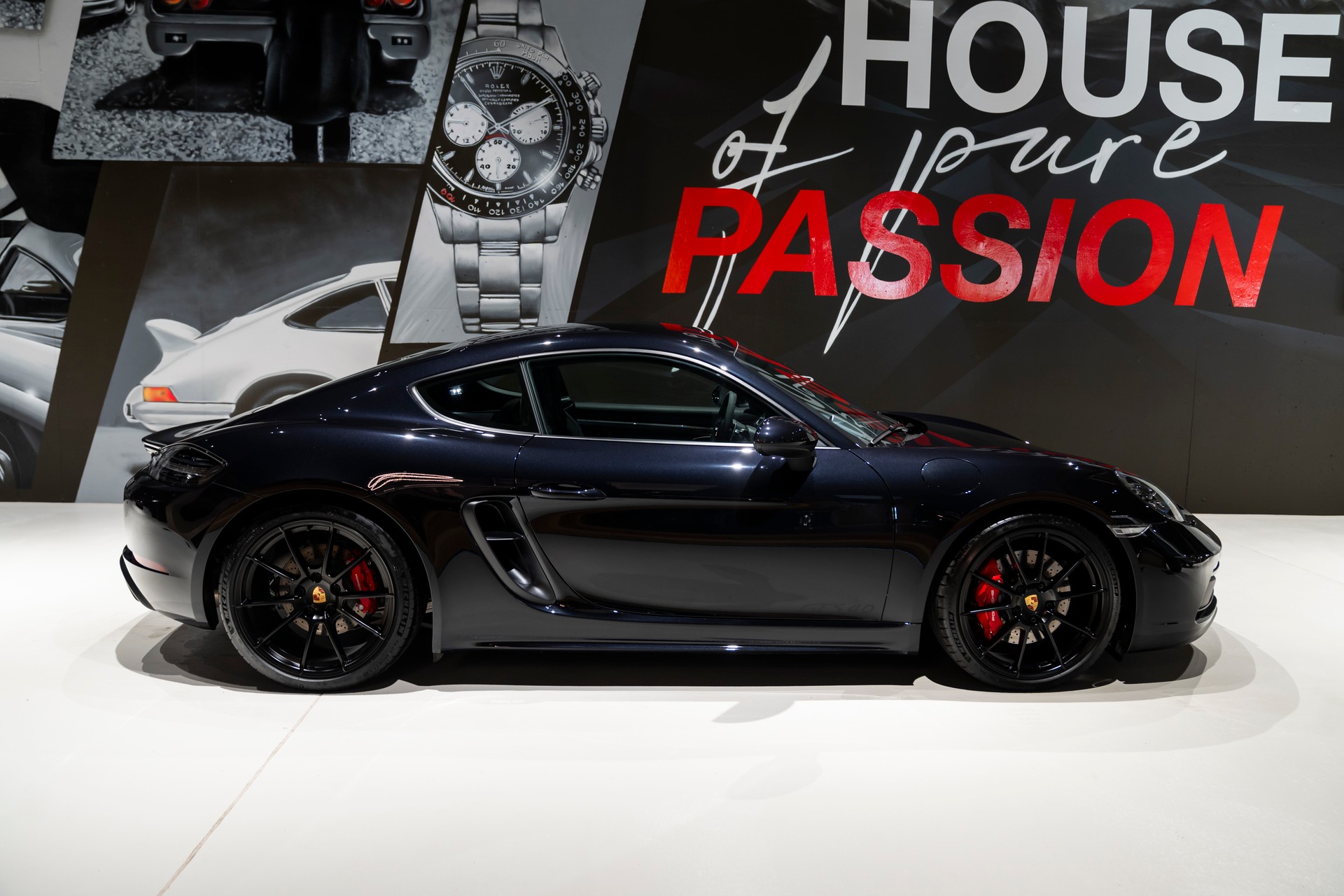 PORSCHE 718 Cayman GTS 4.0 PDK-image-2