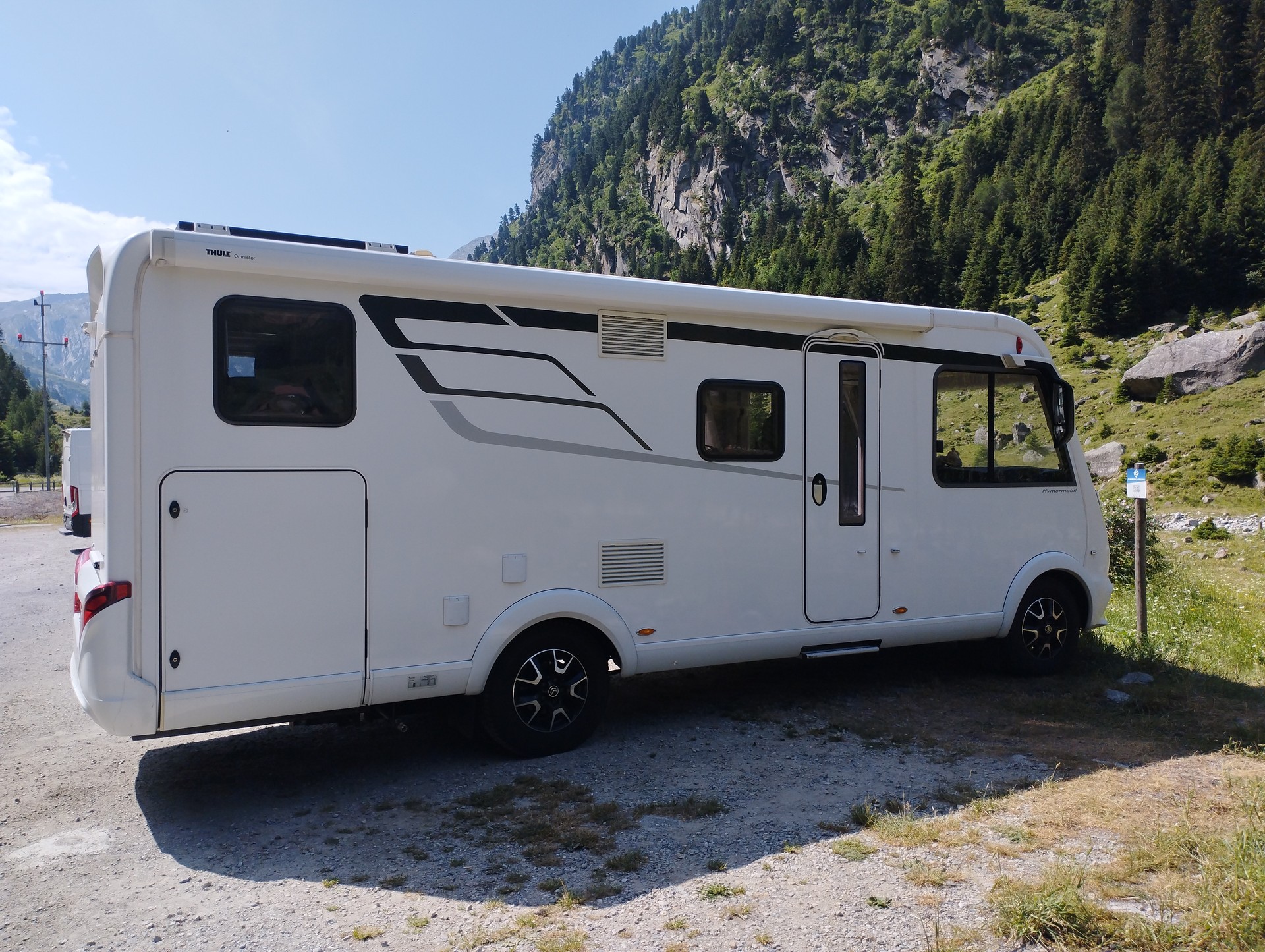 HYMER Exis 580 Pure-image-3
