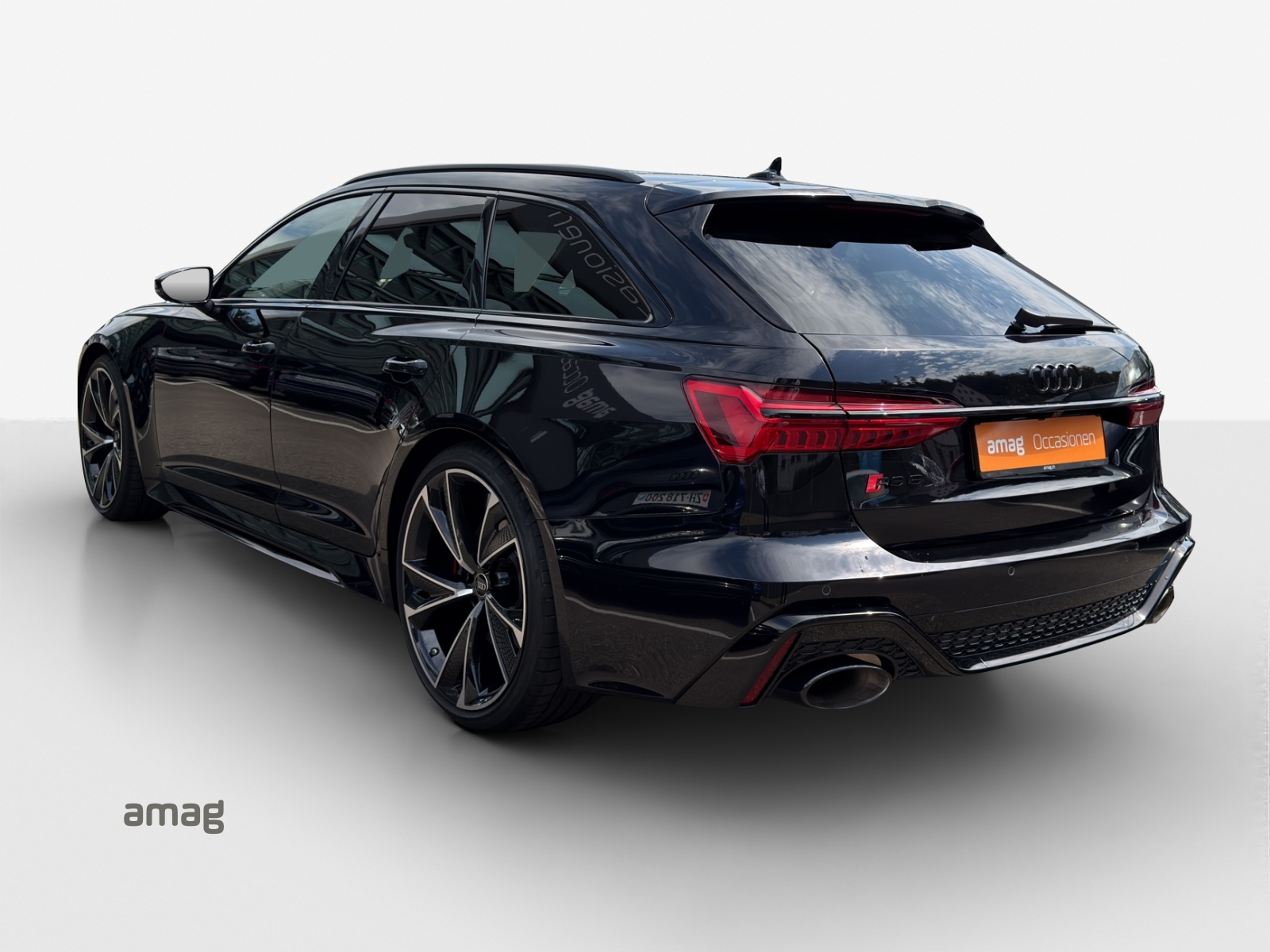 AUDI RS6 Avant 4.0 TFSI V8 quattro-image-2