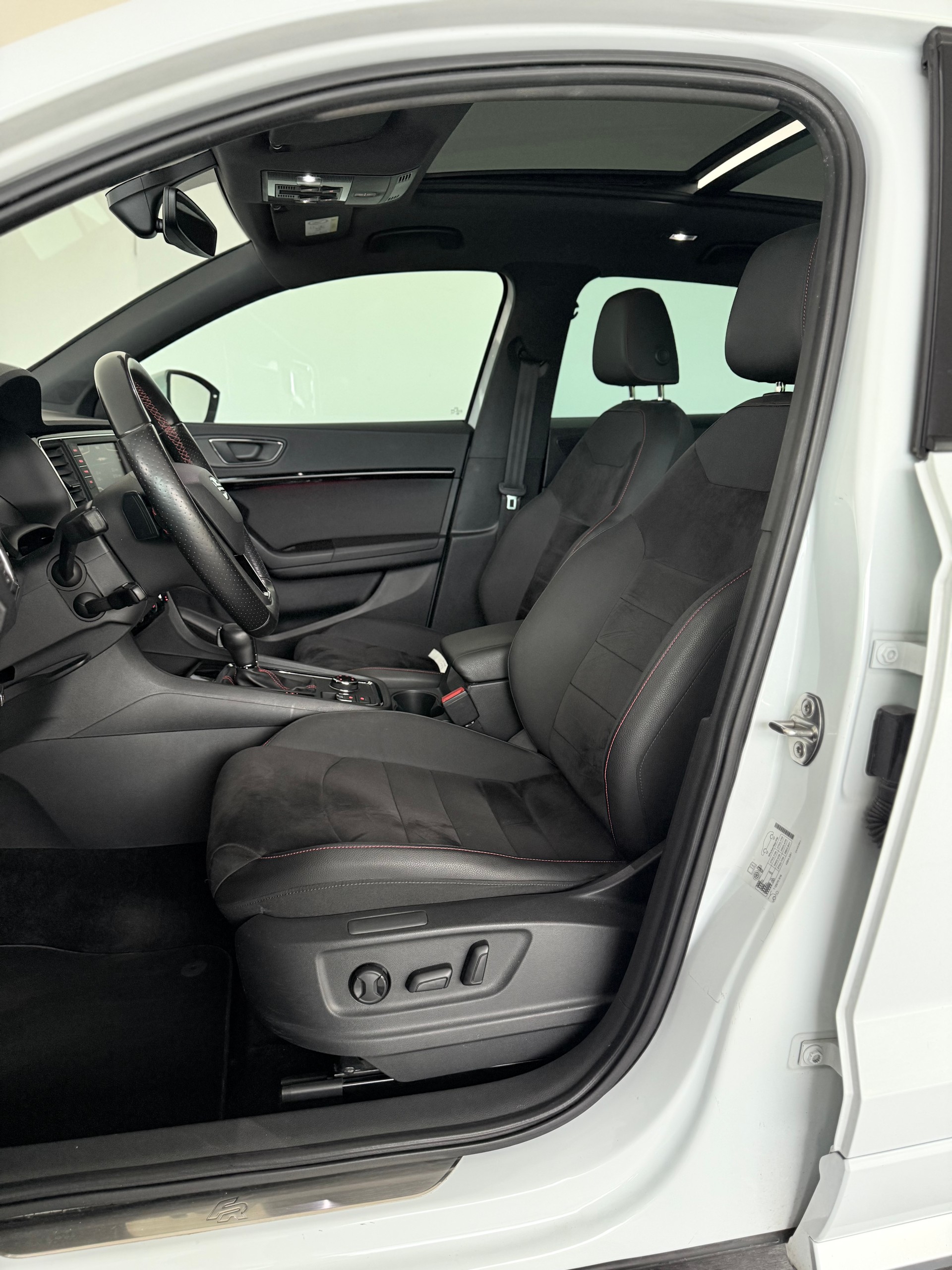 SEAT Ateca 1.4 TSI FR 4Drive DSG-image-10
