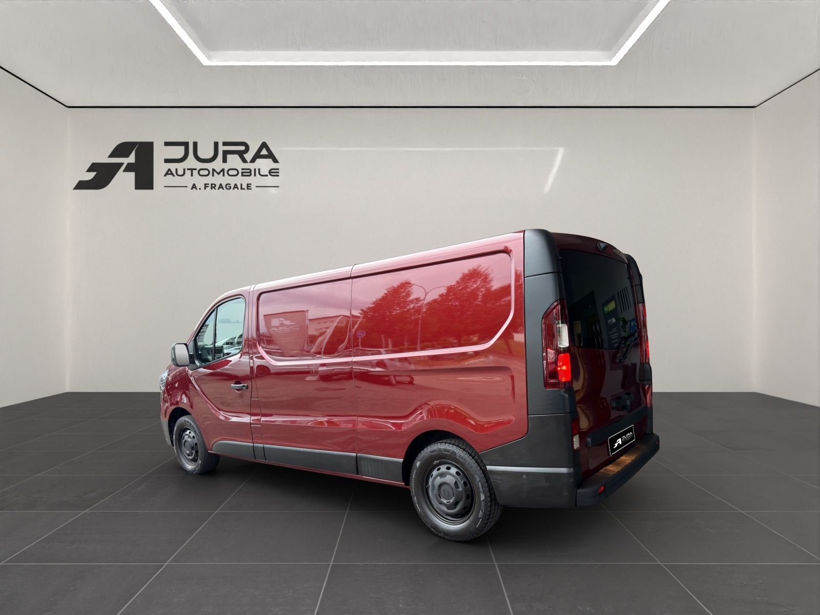 RENAULT Trafic Kaw. 3.0 t L2 H1 2.0 dCi Blue 150 Advance-image-4