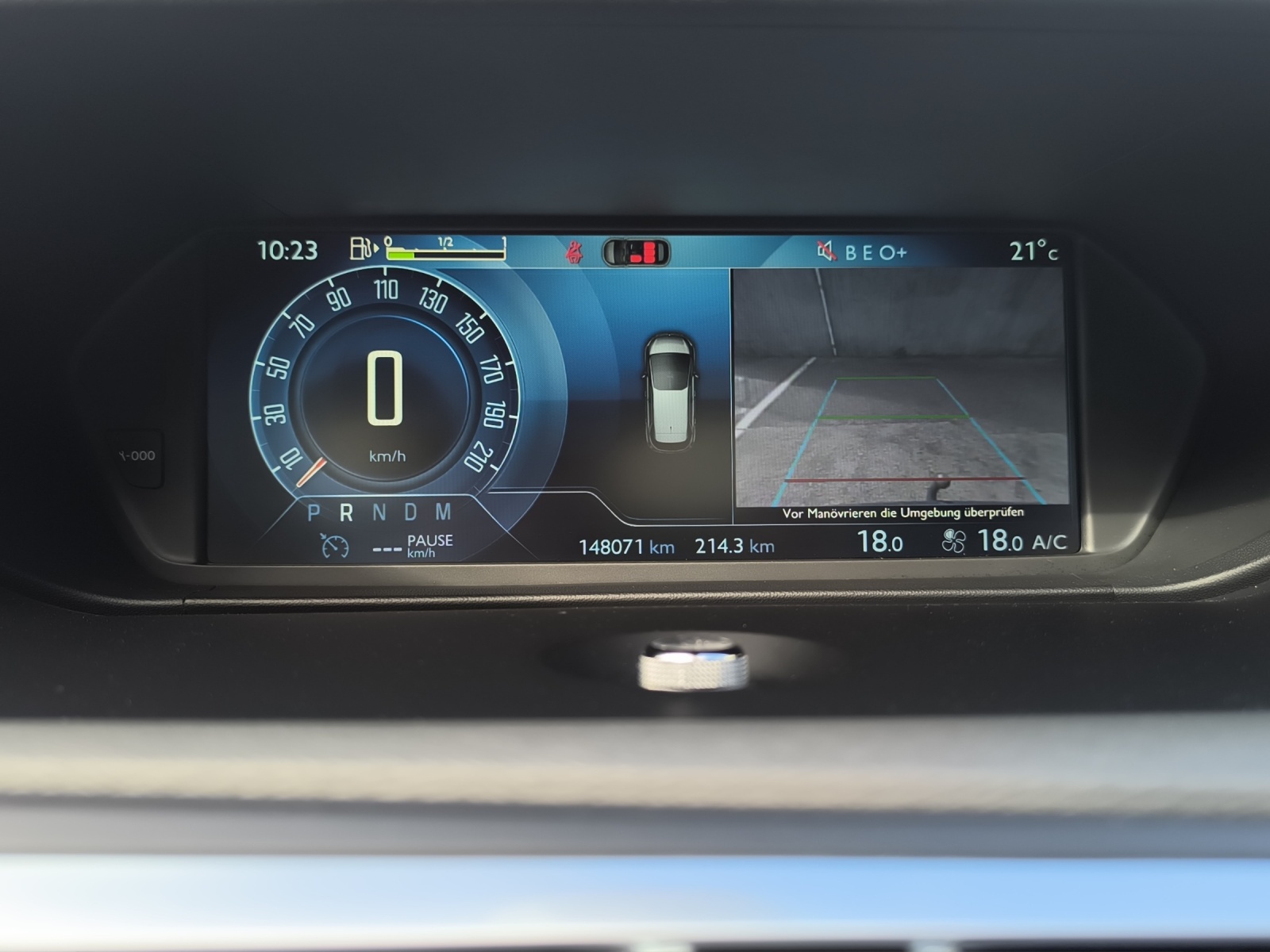 CITROEN C4 Picasso 1.6i 16V e-THP Exclusive Automatic mit 360Grad Kamera - Spurwechsel Assisstent - Panorama Dach-image-11