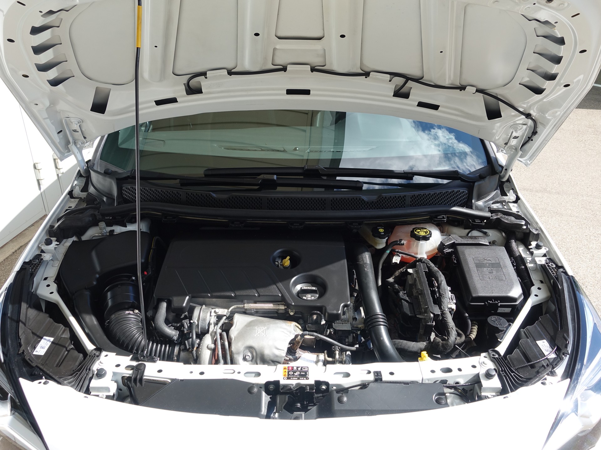 OPEL Astra 1.6i T. OPC Line-image-9