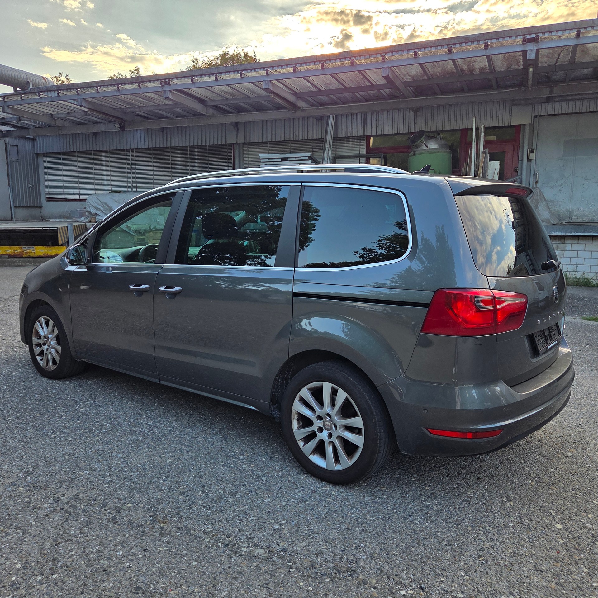 SEAT Alhambra 2.0 TDI Style Viva 4x4-image-2