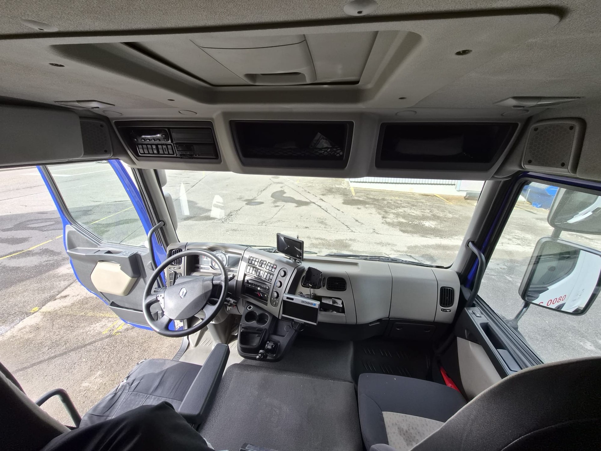 RENAULT Midlum 270-L-image-3