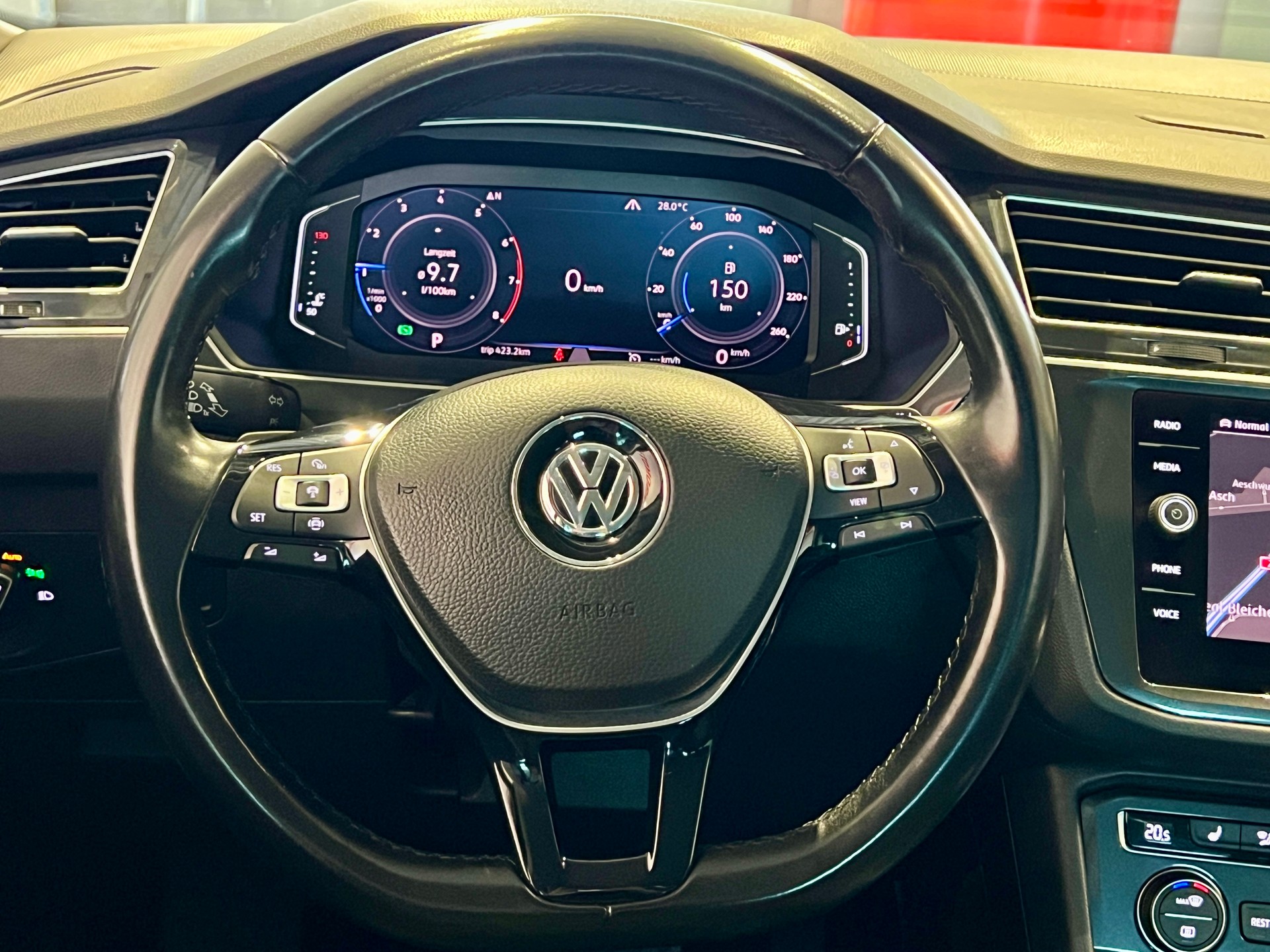 VW Tiguan 2.0TSI Highline 4Motion DSG-image-18