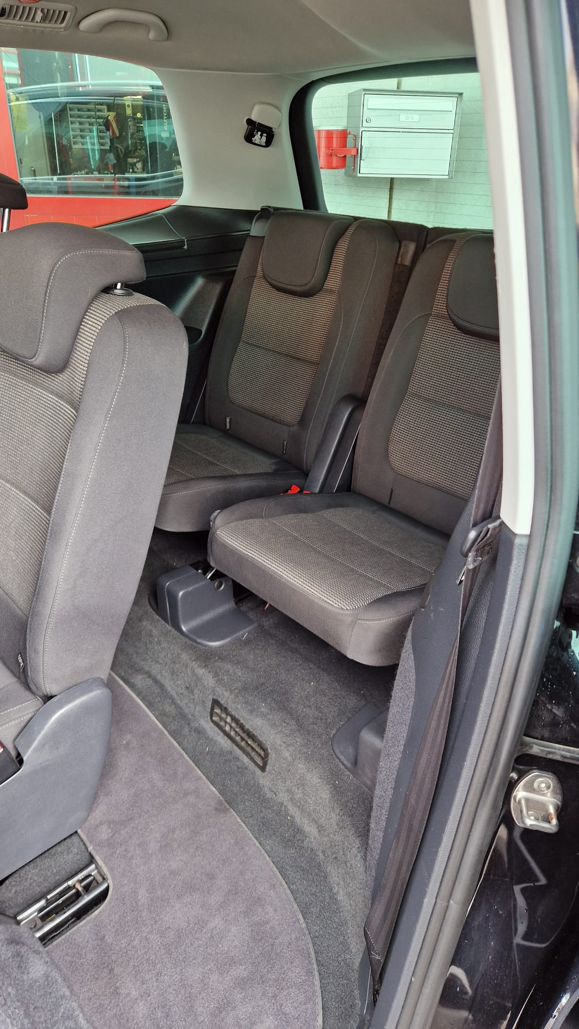 VW Sharan 2.0 TDI BlueMotion Technology Comfortline-image-8
