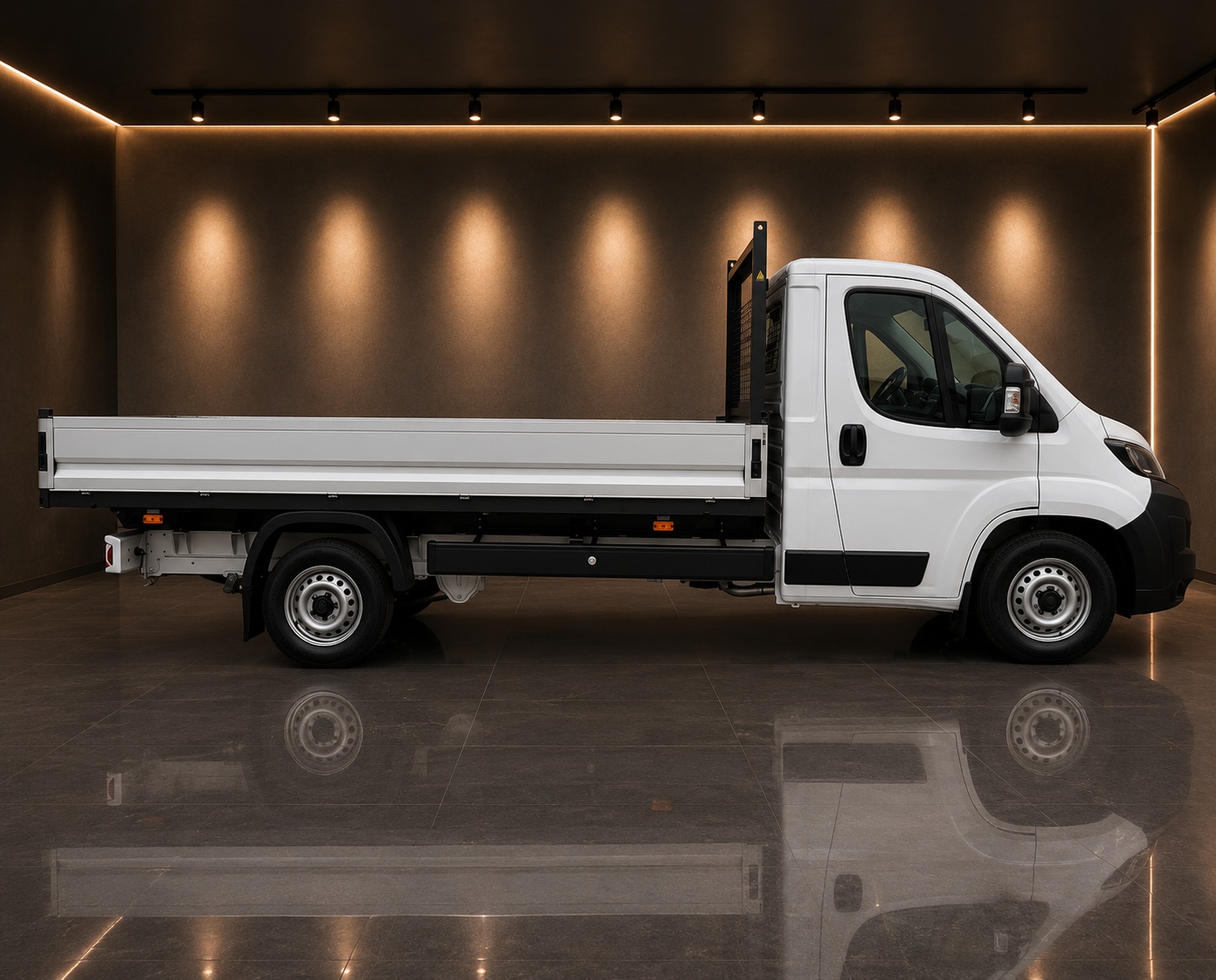 PEUGEOT Boxer 2.2 HDI 335 L4 Heavy-image-1
