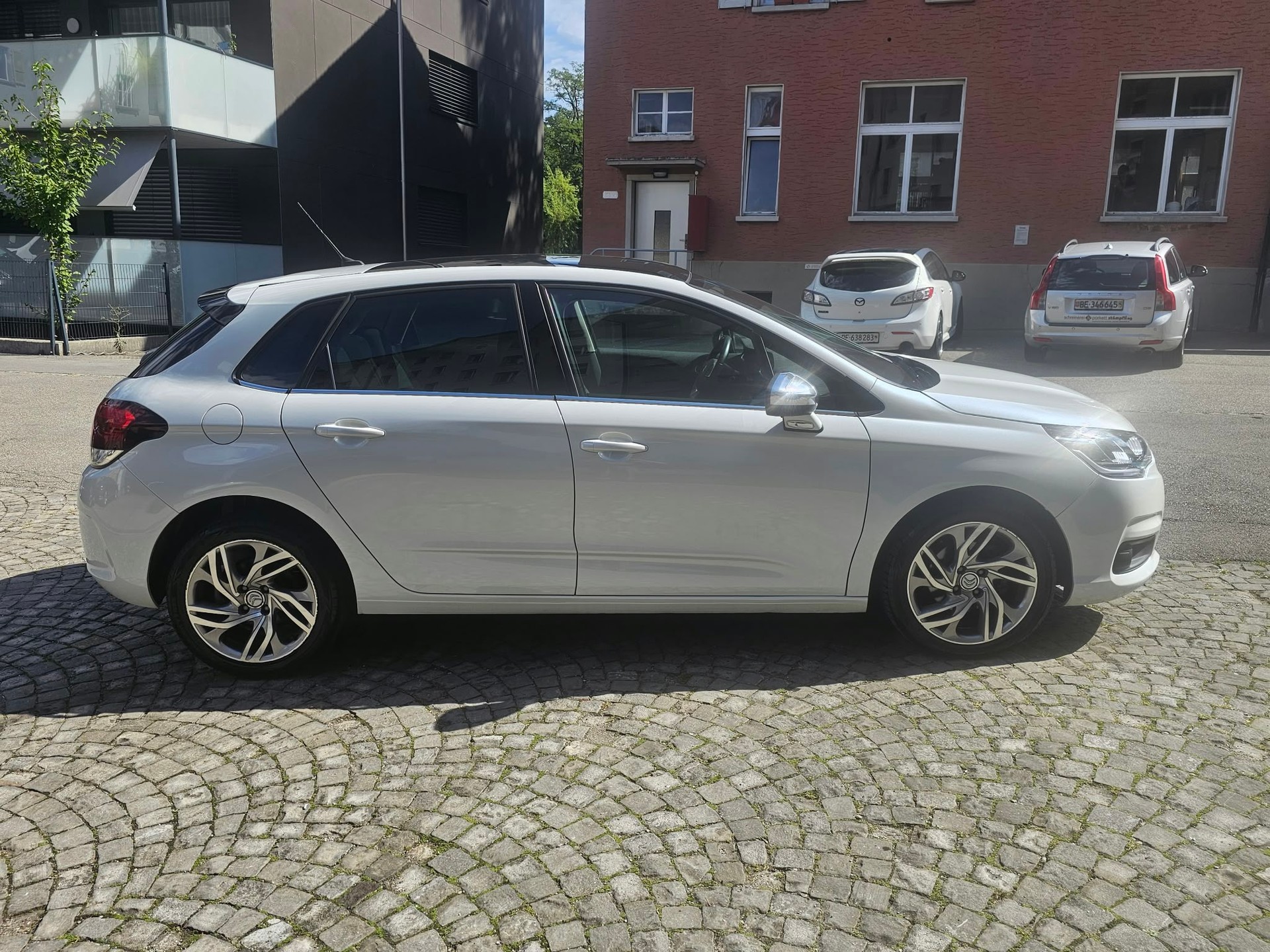 CITROEN C4 1.2 Pure Tech Feel Edition Automatic-image-5