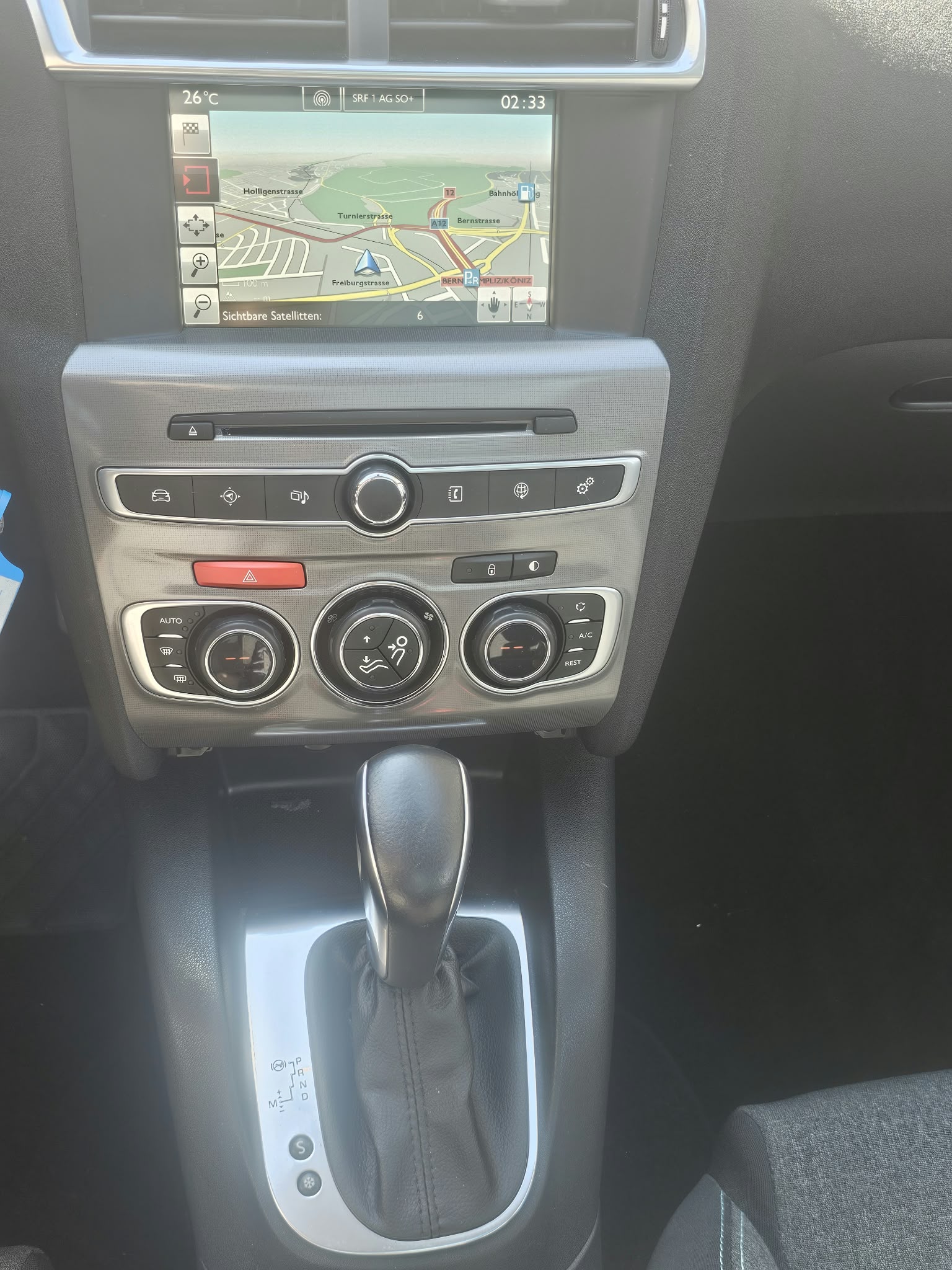 CITROEN C4 1.2 Pure Tech Feel Edition Automatic-image-9