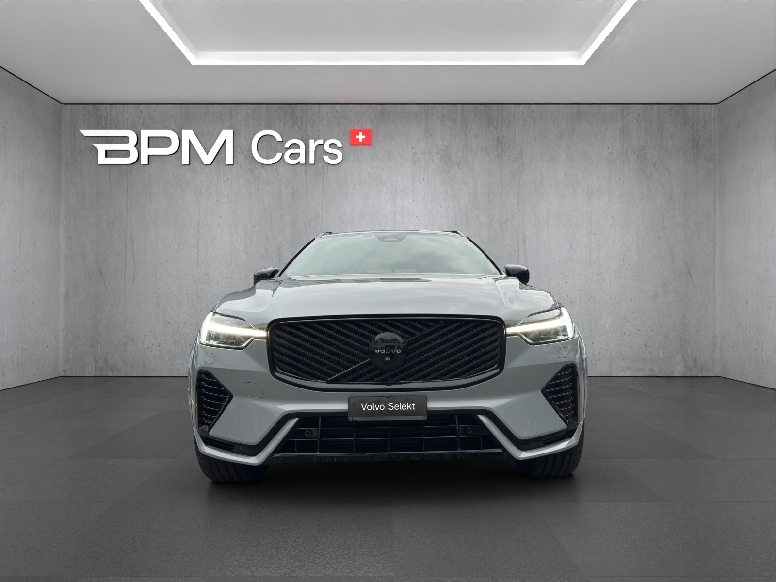 VOLVO XC60 2.0 T8 TE Black Edition eAWD-showroom-element-2