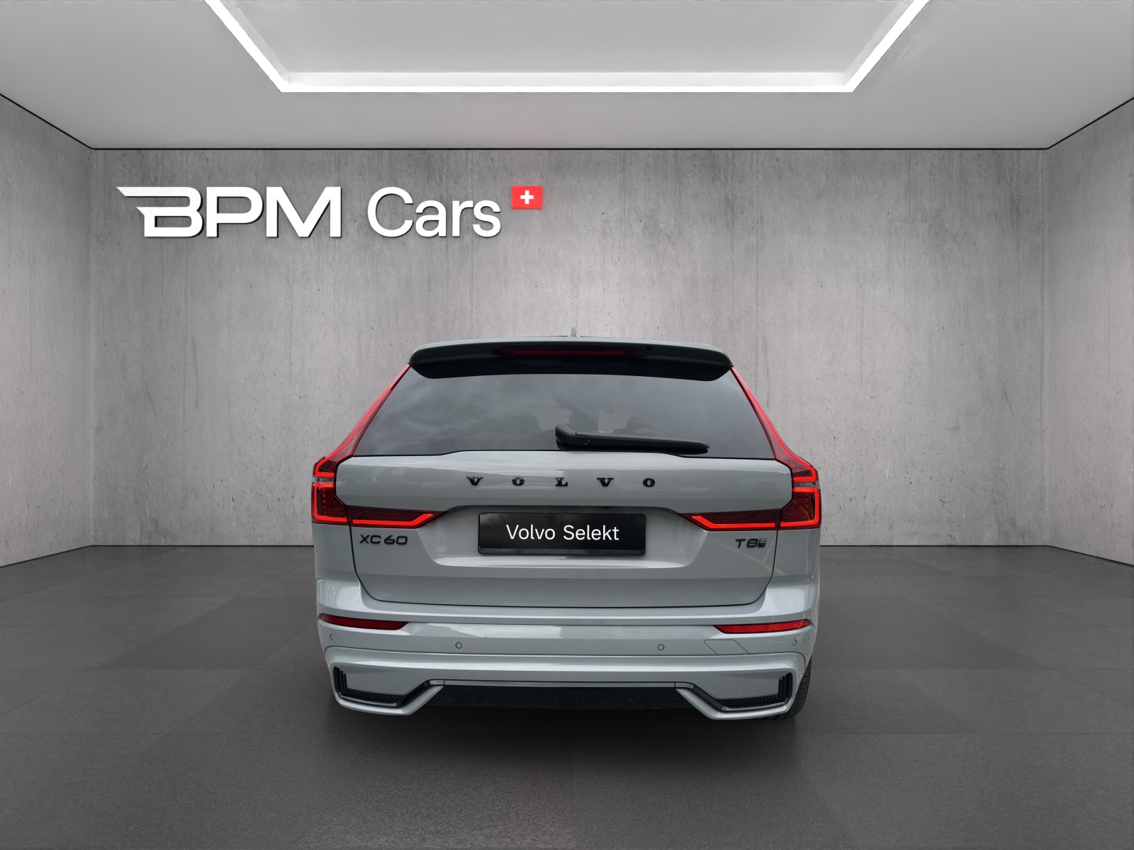 VOLVO XC60 2.0 T8 TE Black Edition eAWD-showroom-element-1