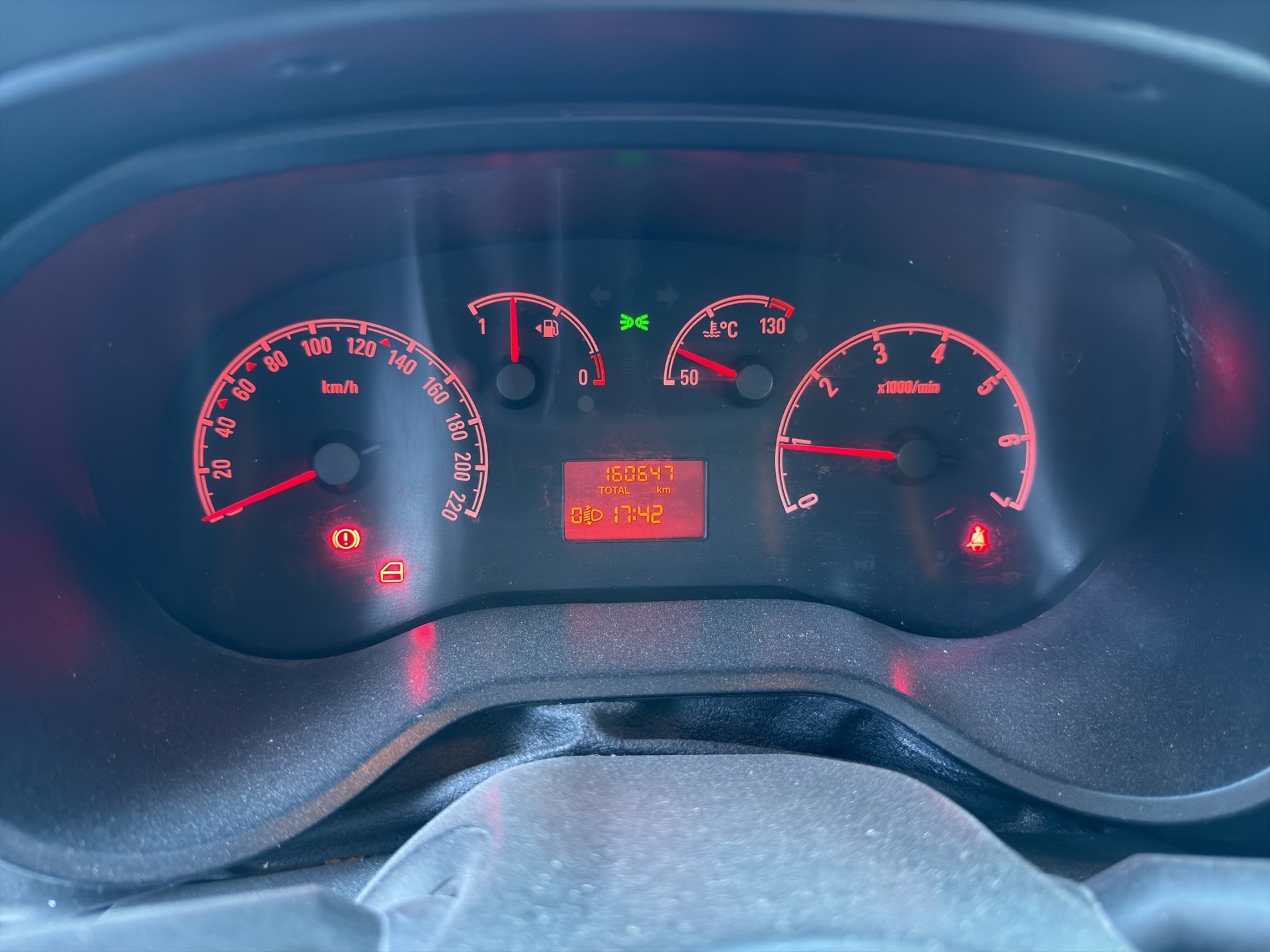 OPEL Combo 2.0 CDTI 2.4 L2H1-image-9