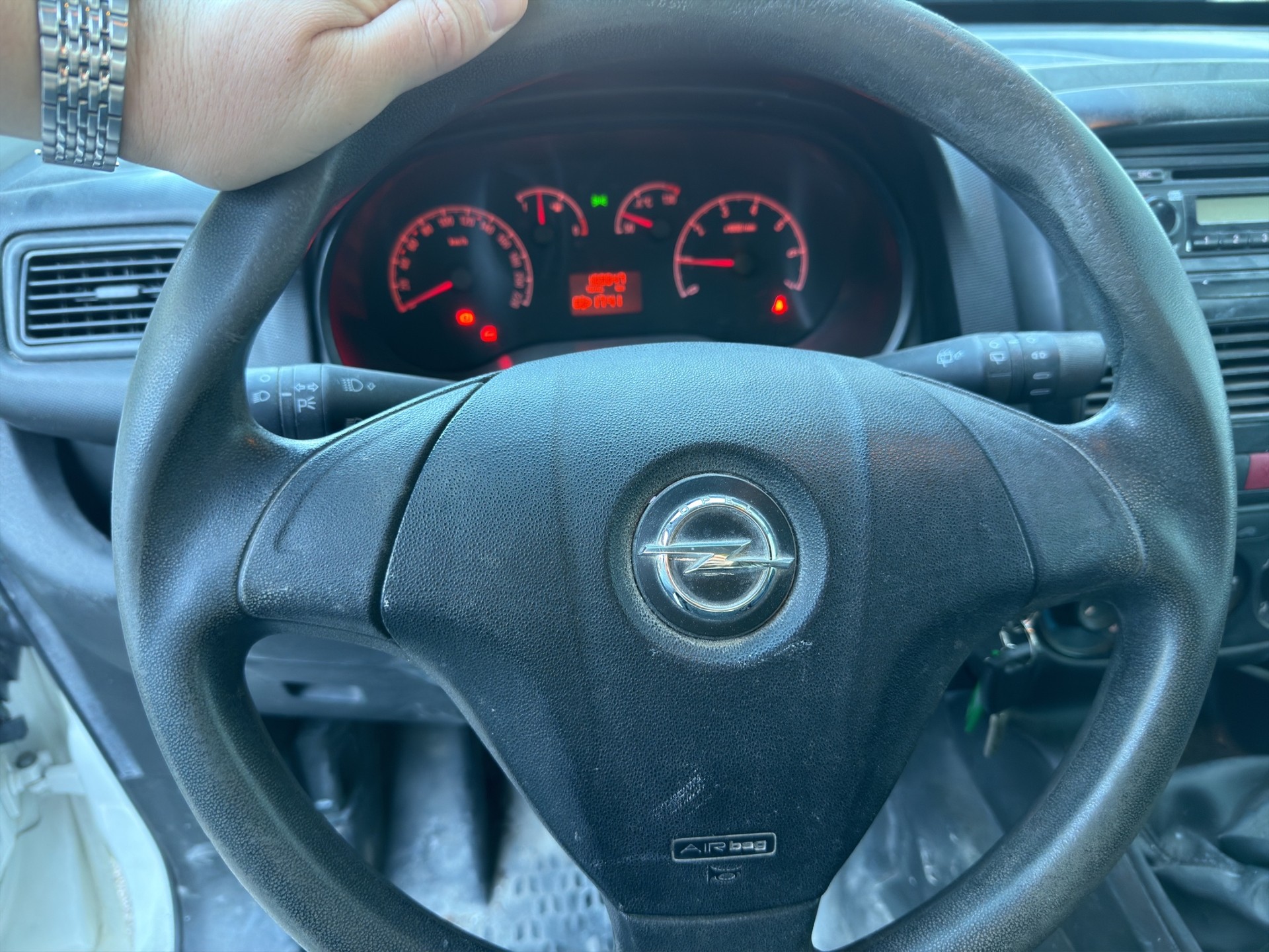 OPEL Combo 2.0 CDTI 2.4 L2H1-image-8