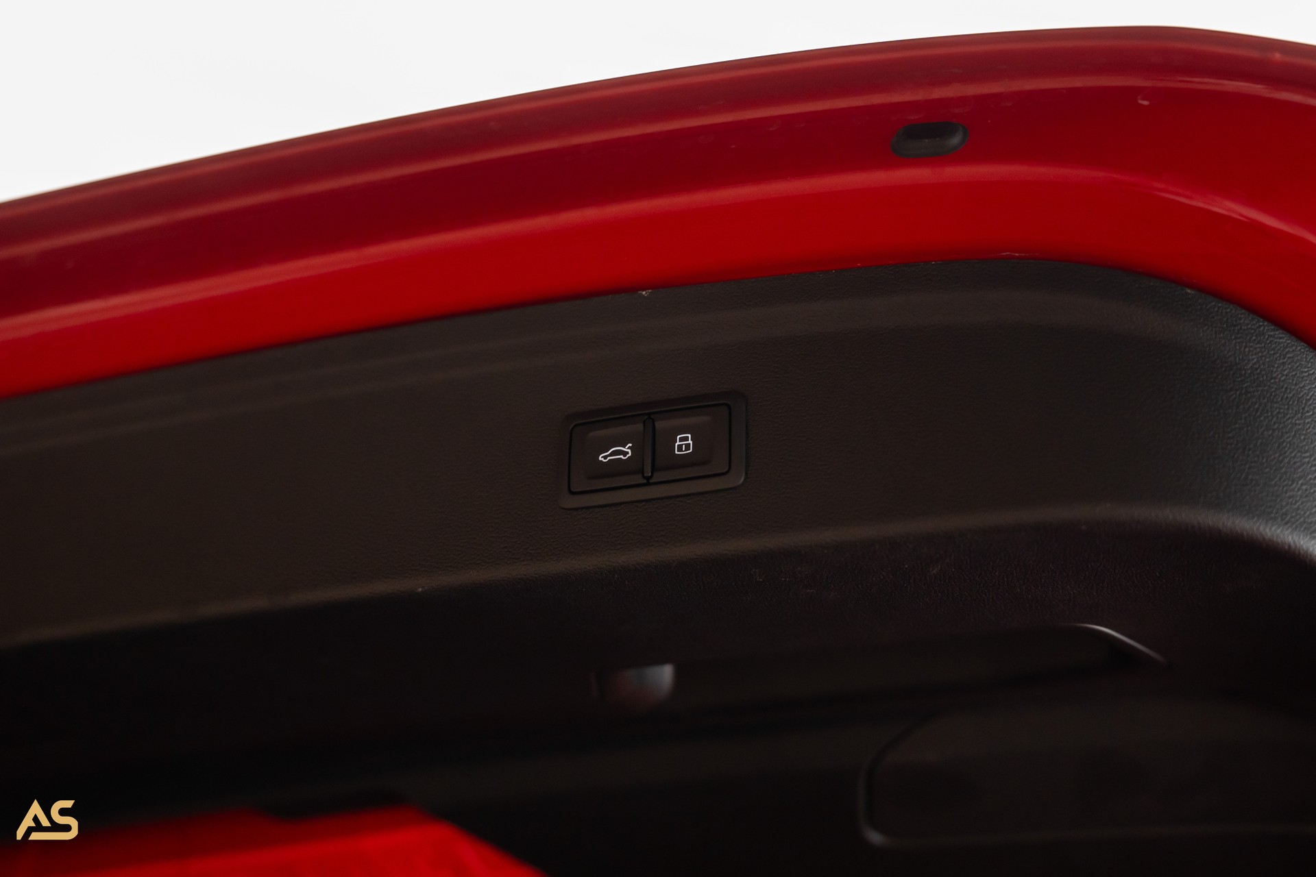 AUDI RS3 Sportback 2.5 TSI Facelift *PROGRESSIVE RED* TRAUM | R8-SCHALENSITZE | PANORAMA | CARBON | WERKSGARANTIE-image-10