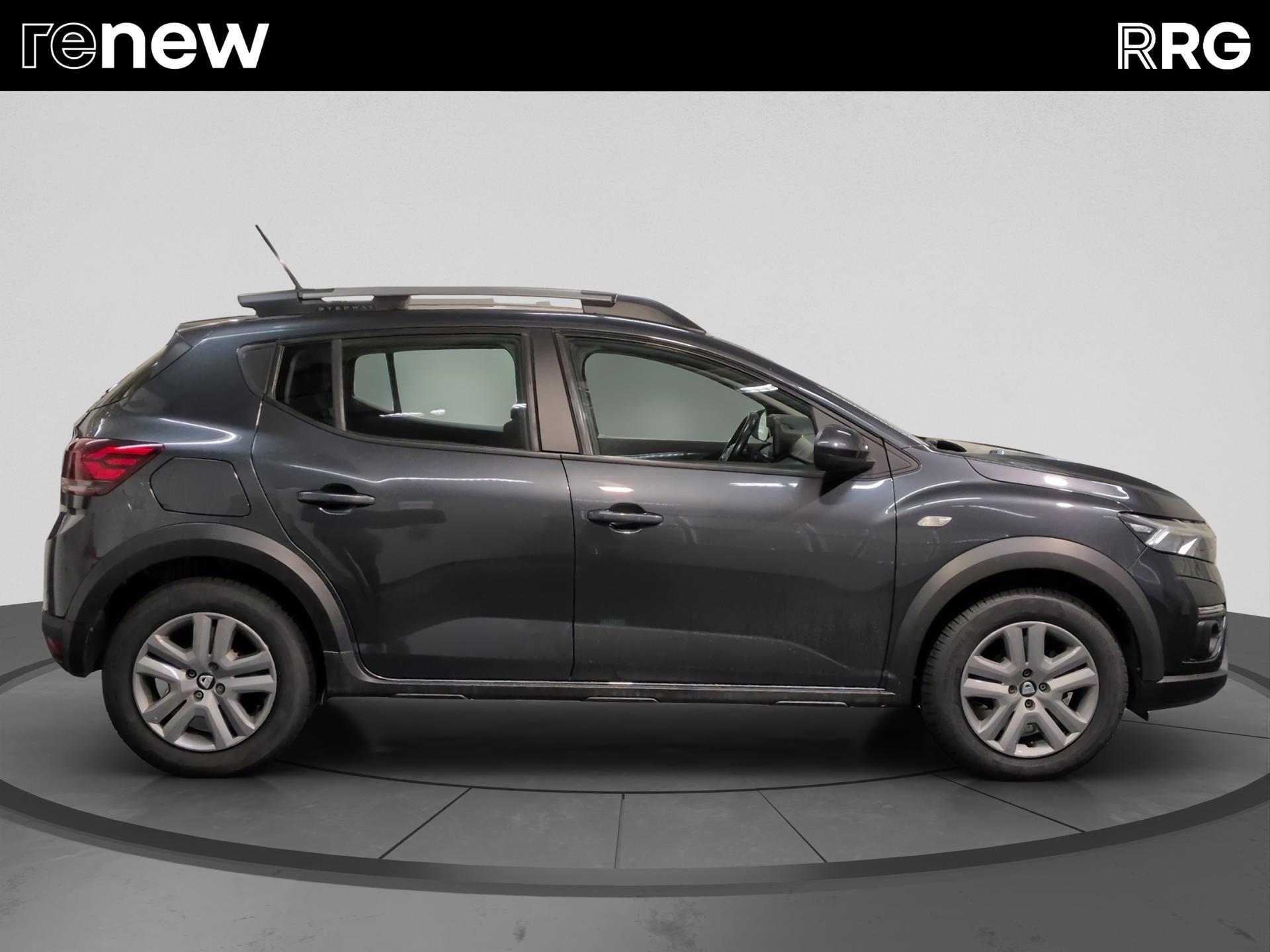 DACIA Sandero Stepway TCe 90 Comfort CVT-image-1