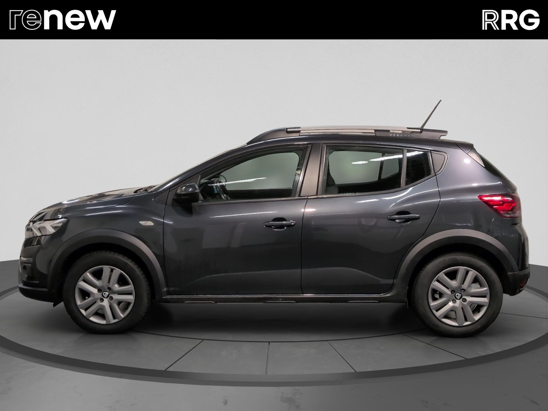 DACIA Sandero Stepway TCe 90 Comfort CVT-image-5