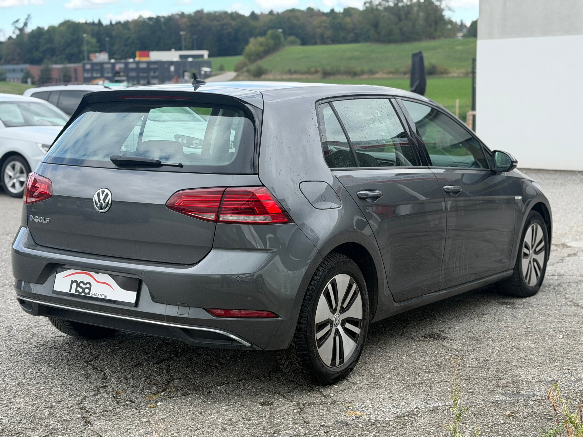 VW e-Golf-image-4