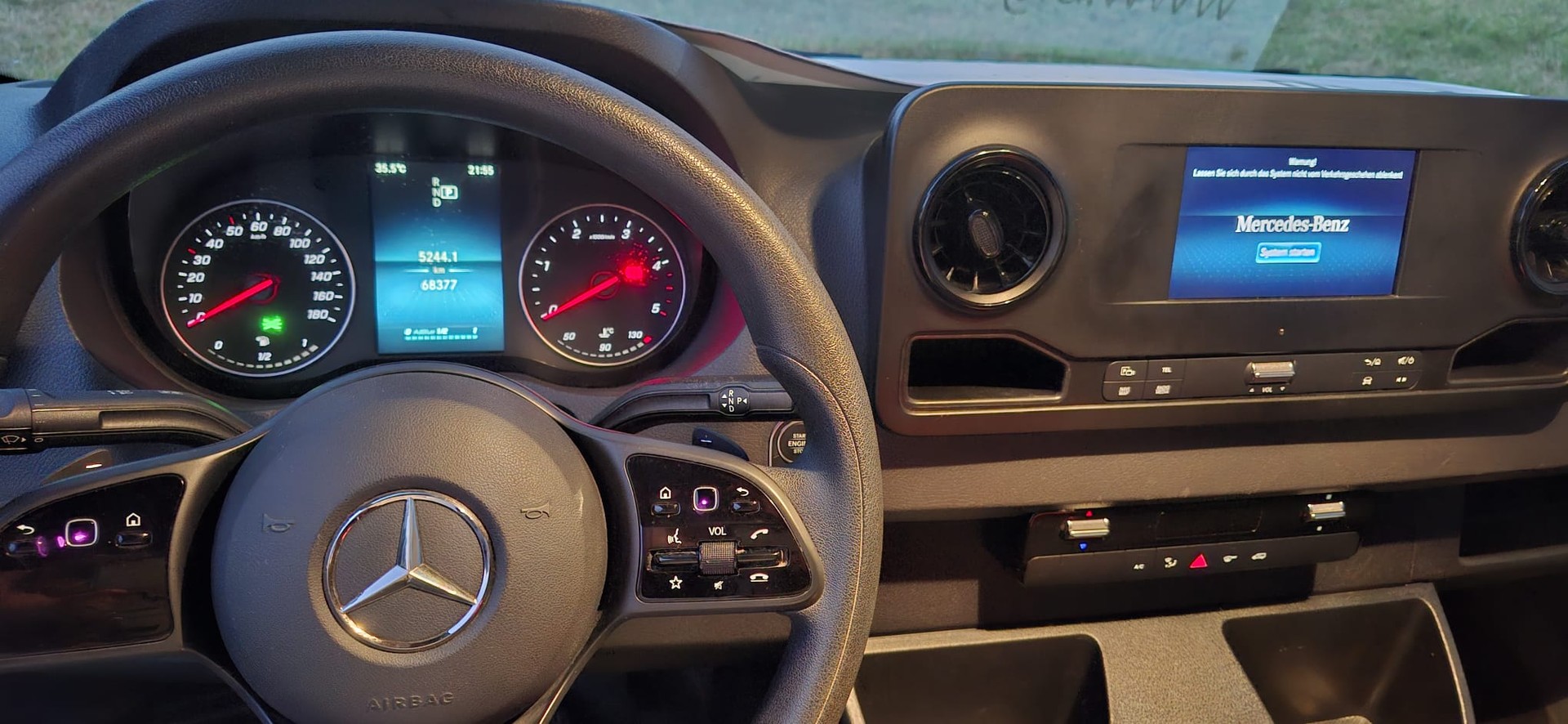MERCEDES-BENZ 315 CDI Standard 9G-TRONIC L2H2-image-3