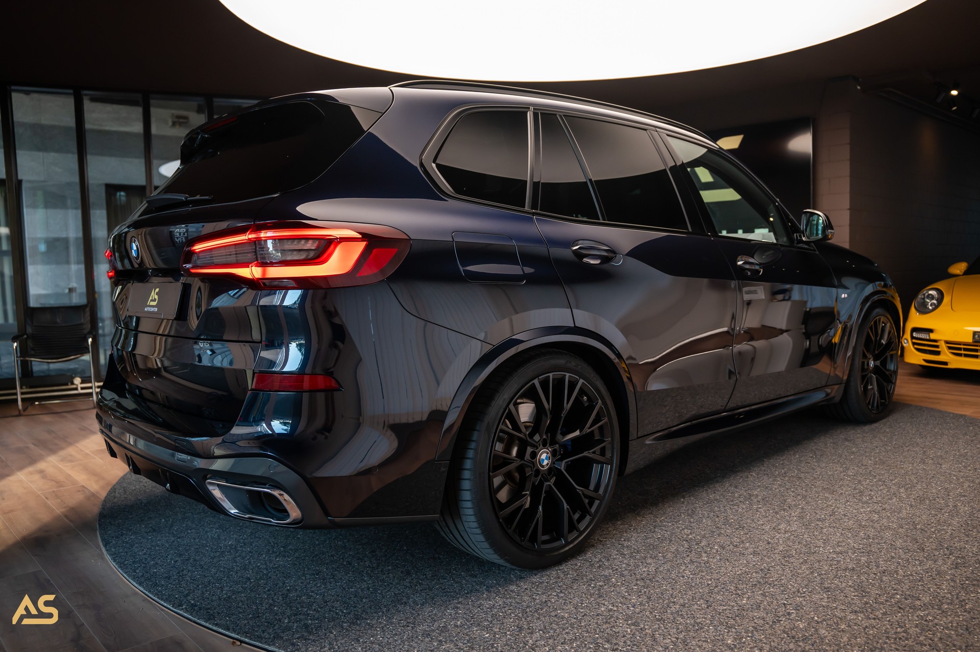 BMW X5 xDrive45e M-SPORTPAKET (CH) SKY-LOUNGE | MASSAGE | AHK-image-9