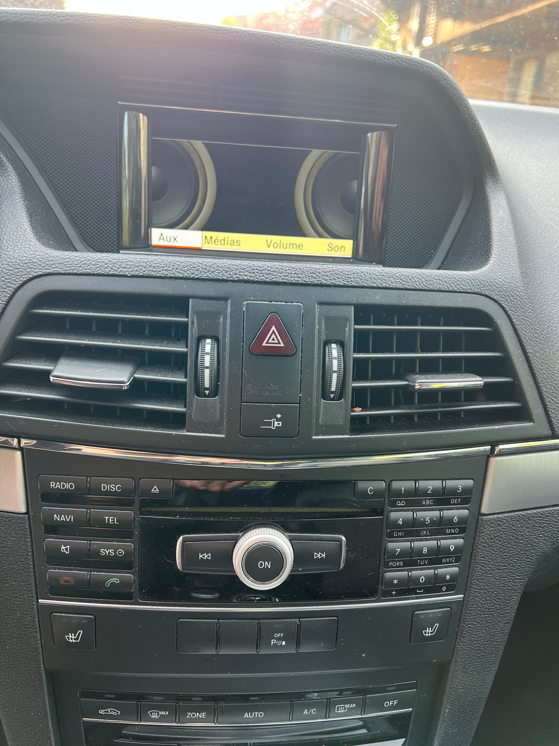 MERCEDES-BENZ E 350 CDI BlueEfficiency 7G-Tronic-image-9