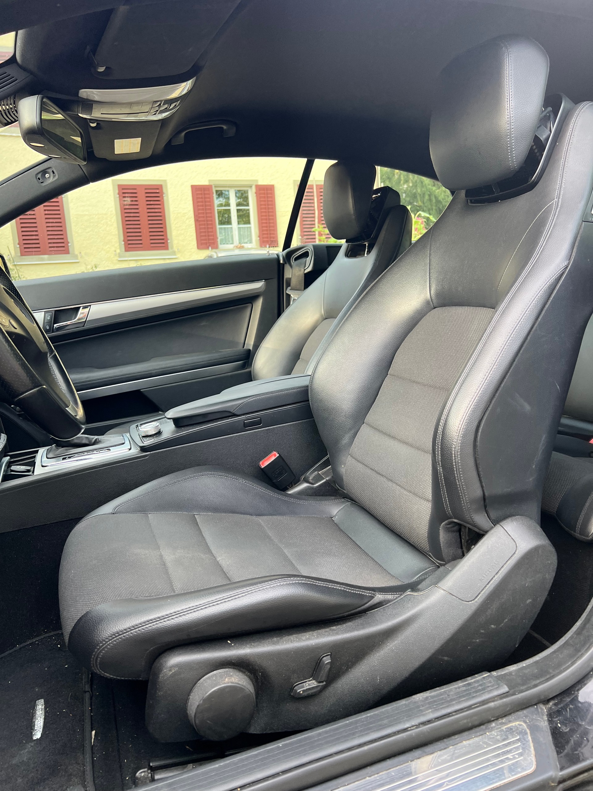 MERCEDES-BENZ E 350 CDI BlueEfficiency 7G-Tronic-image-10