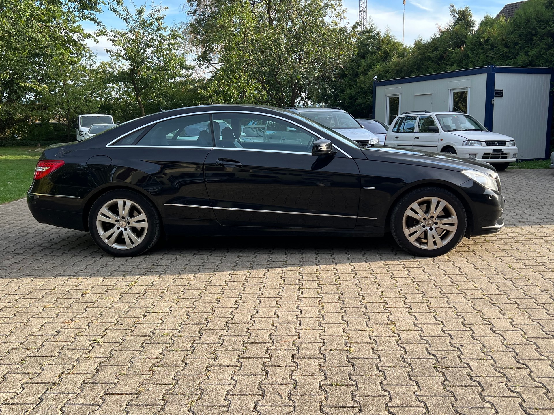 MERCEDES-BENZ E 350 CDI BlueEfficiency 7G-Tronic-image-3