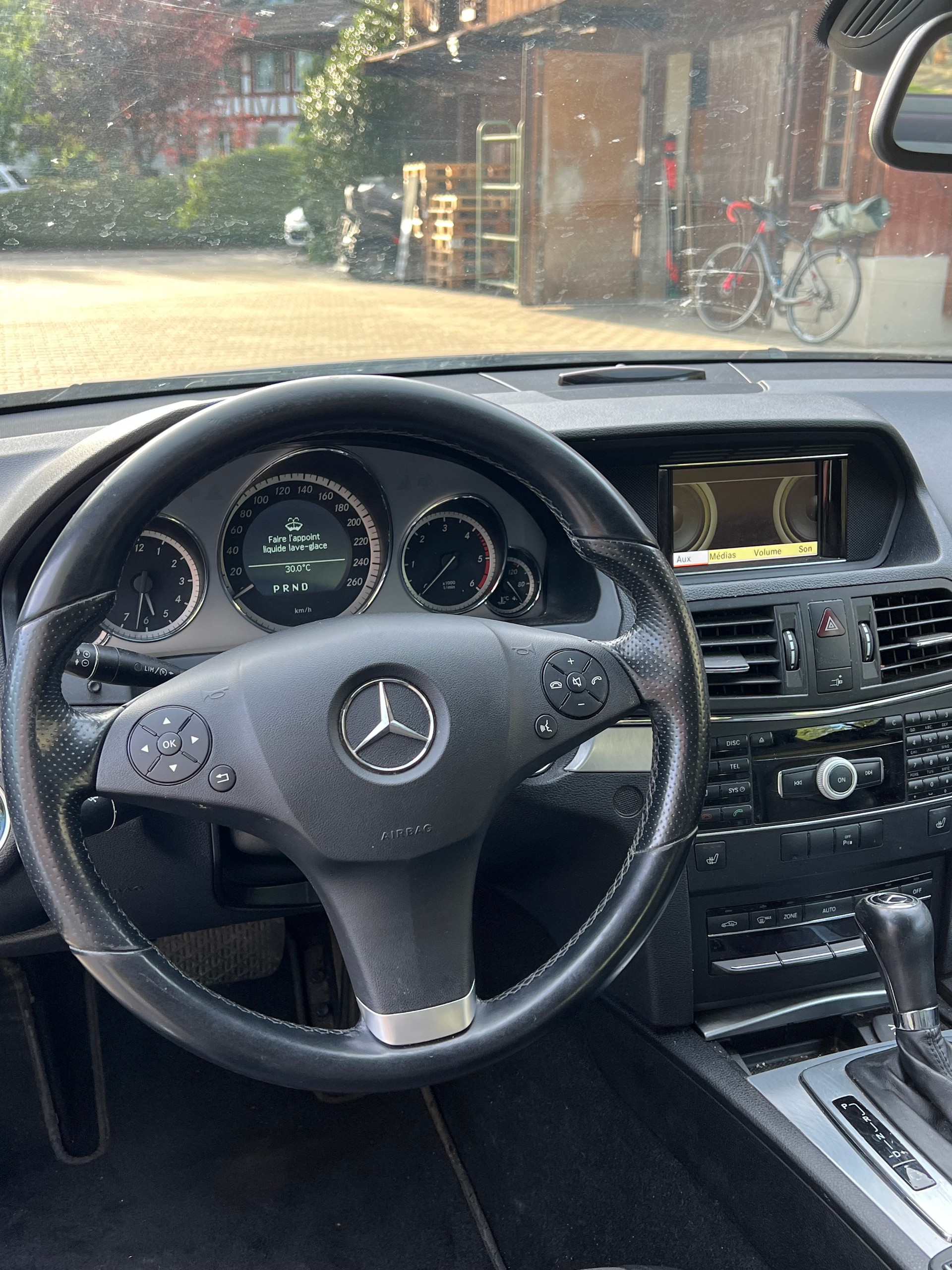 MERCEDES-BENZ E 350 CDI BlueEfficiency 7G-Tronic-image-7