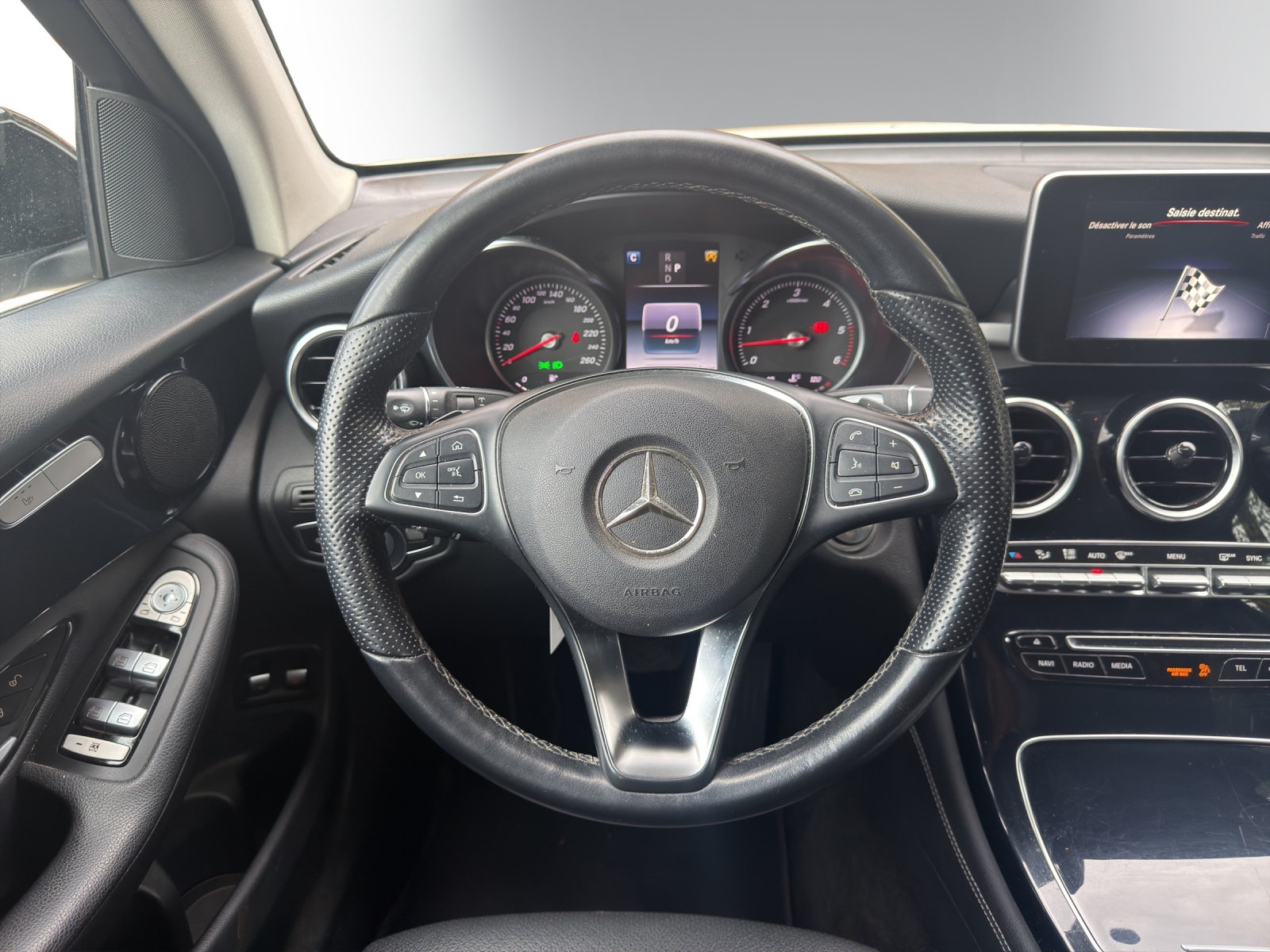 MERCEDES-BENZ GLC 350d Off-Road 4Matic 9G-Tronic-image-10