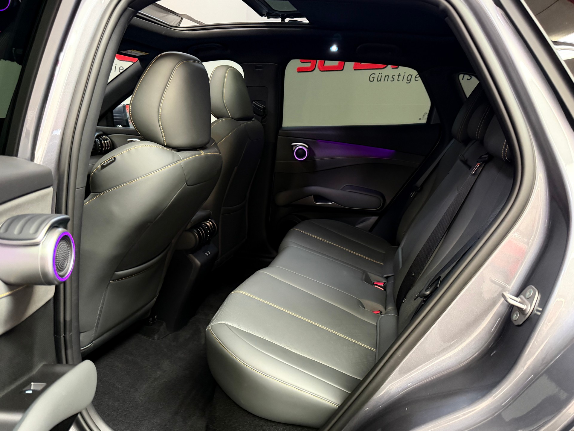 BYD Atto 3 EVO 74.8 kWh Excellence AWD-image-14
