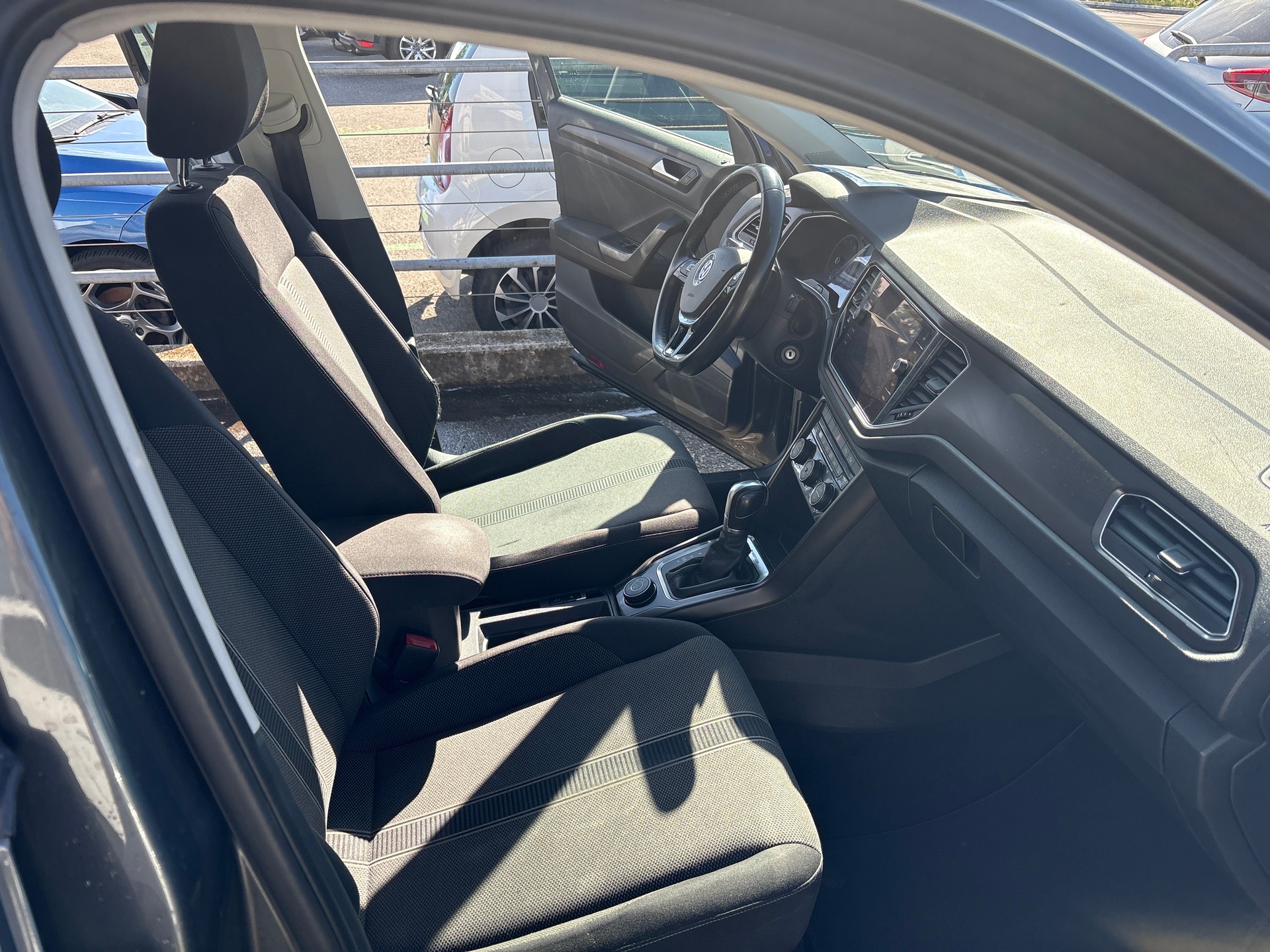 VW T-Roc 2.0 TSI Sport DSG 4Motion-image-10