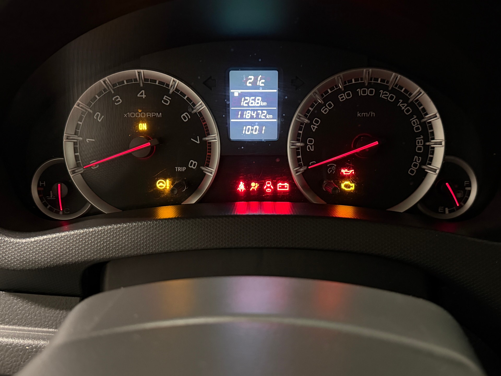 SUZUKI Swift 1.2i 16V GL Top-image-12