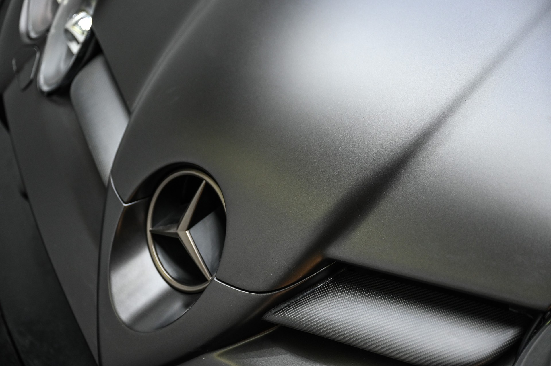 MERCEDES-BENZ SLR McLaren FAB Design Nr. 11 / 15-image-20