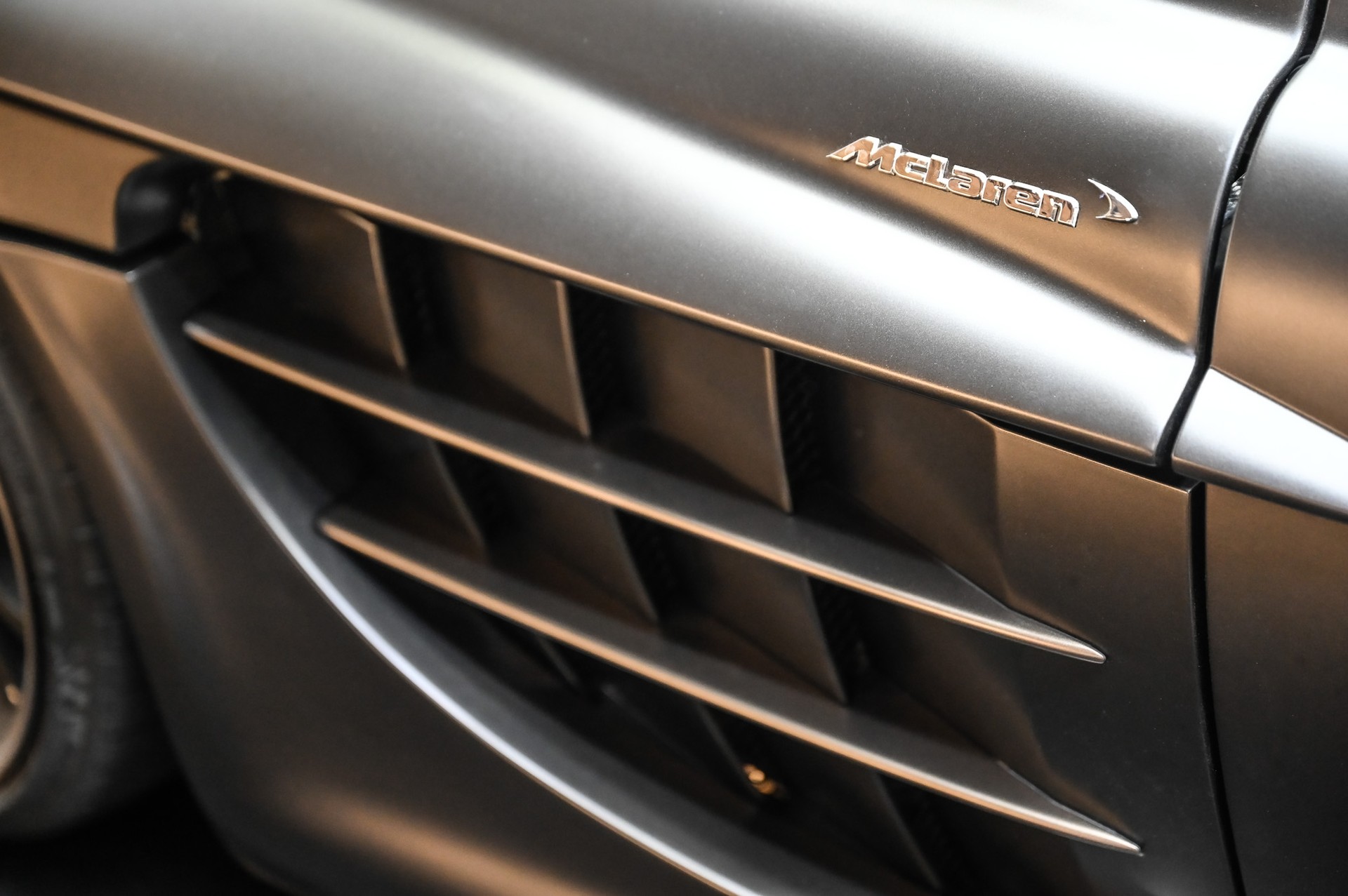 MERCEDES-BENZ SLR McLaren FAB Design Nr. 11 / 15-image-22