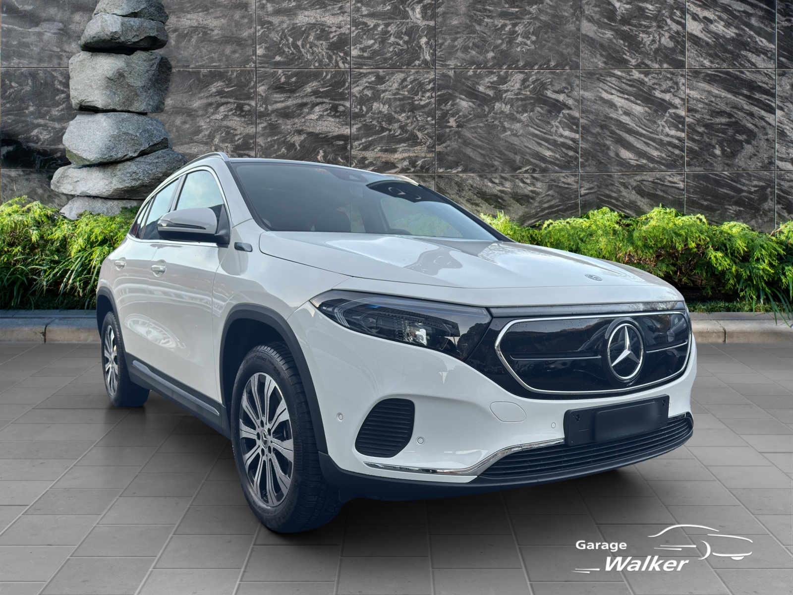 MERCEDES-BENZ EQA 350 4Matic-image-7