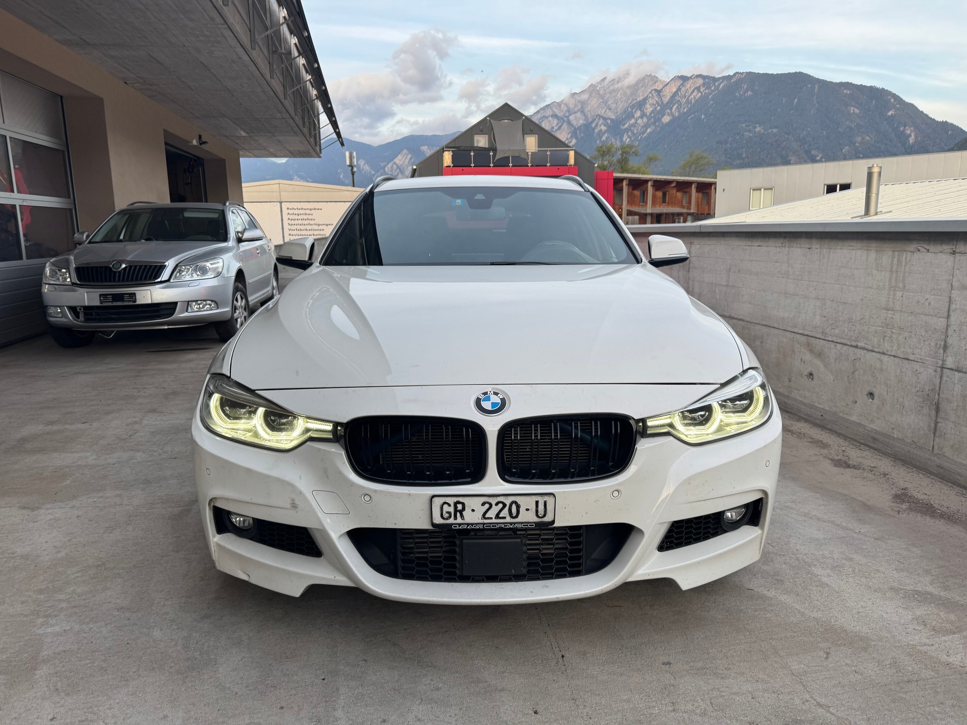 BMW 335d xDrive Touring M Sport Line Steptronic-image-1
