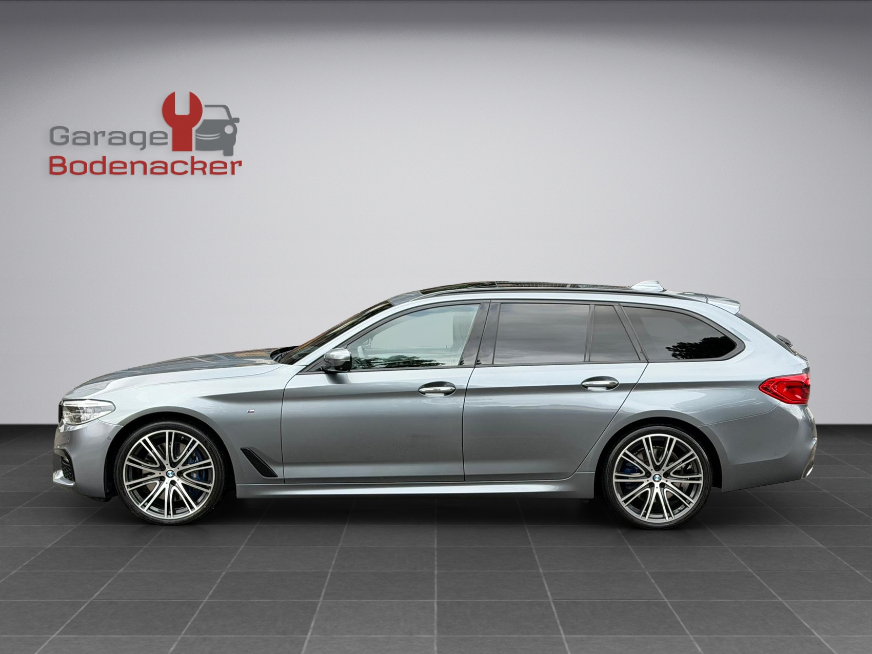 BMW 540i xDrive Touring M Sport Line Steptronic * M Paket * B58 * Vollausstattung !! * NP. 130'280.- *-image-2