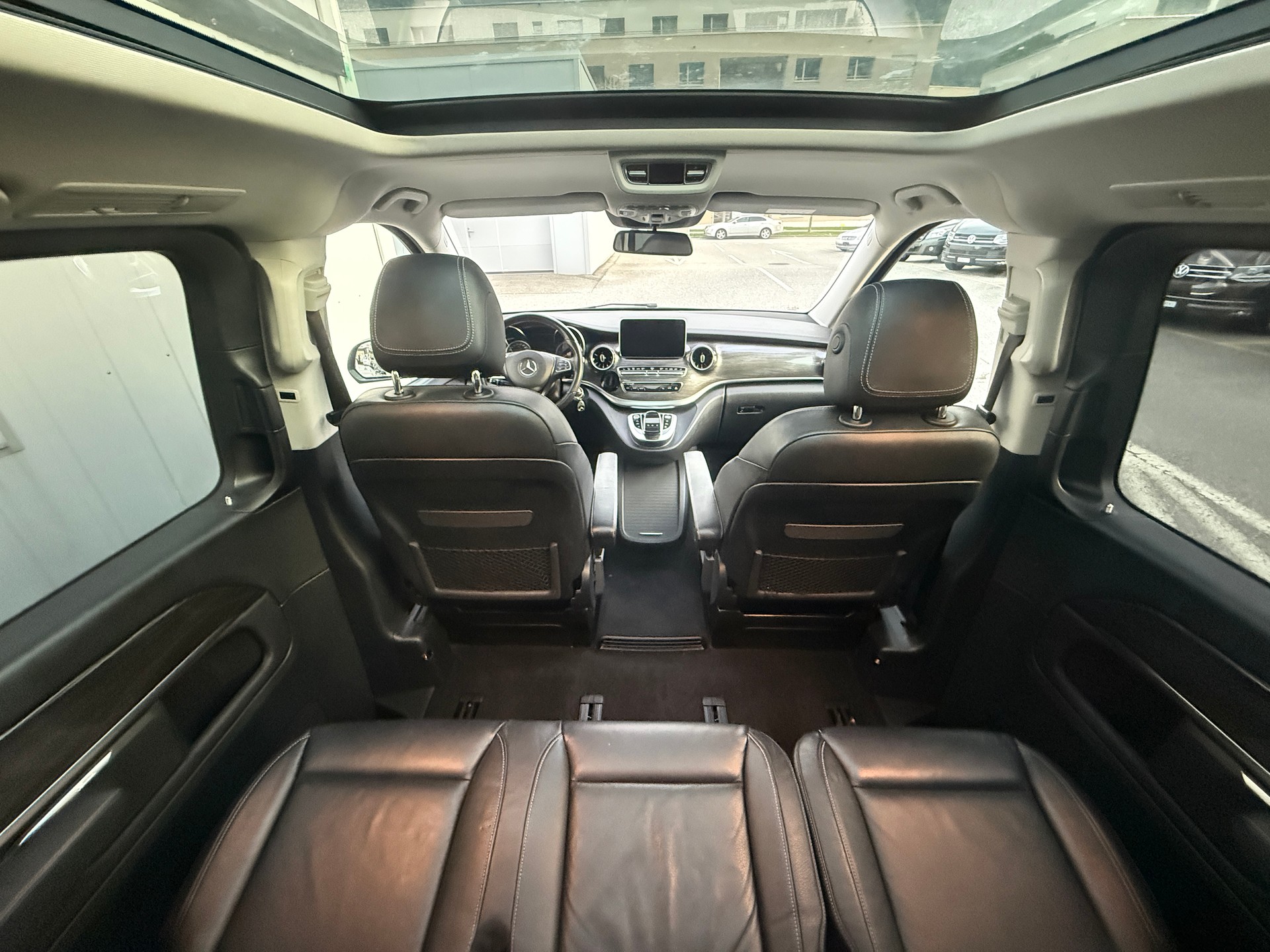 MERCEDES-BENZ V 250 d lang Exclusive 4Matic 9G-Tronic-image-16