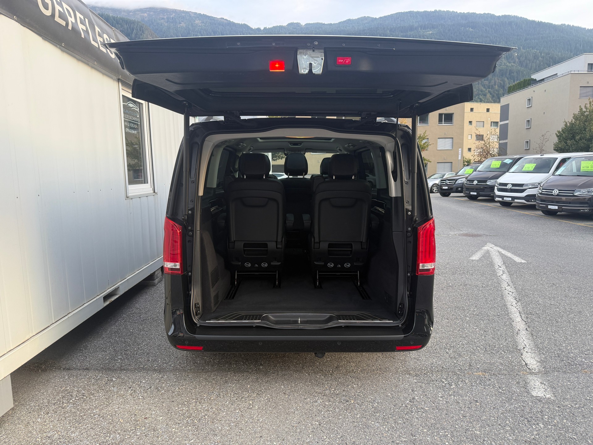 MERCEDES-BENZ V 250 d lang Exclusive 4Matic 9G-Tronic-image-7