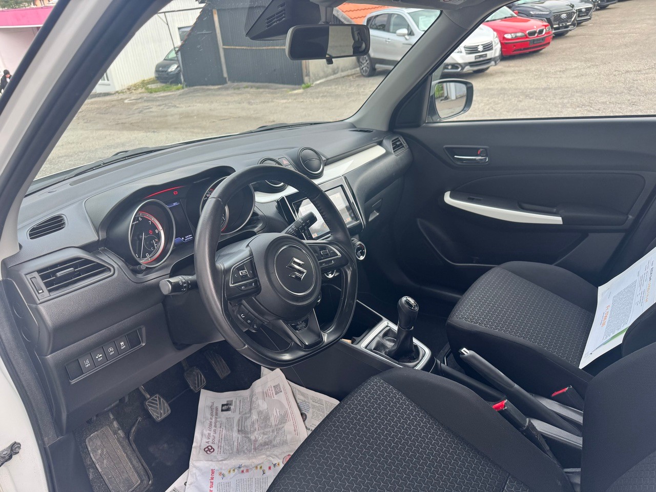 SUZUKI Swift 1.2i 16V SHVS TradizioTop Hybrid Allgrip 4x4-image-3