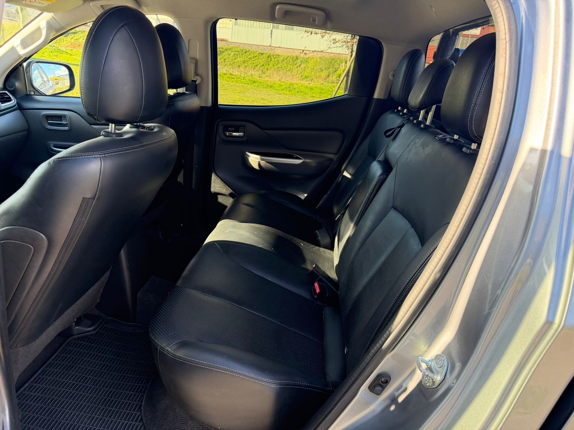 FIAT Fullback LX 2.4 MJ DC Swiss 4WD-image-12