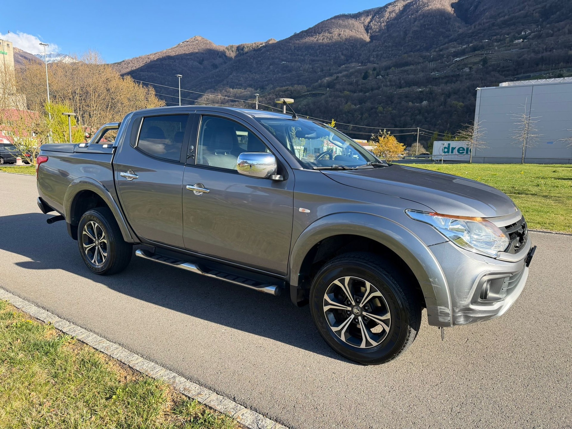 FIAT Fullback LX 2.4 MJ DC Swiss 4WD-image-1