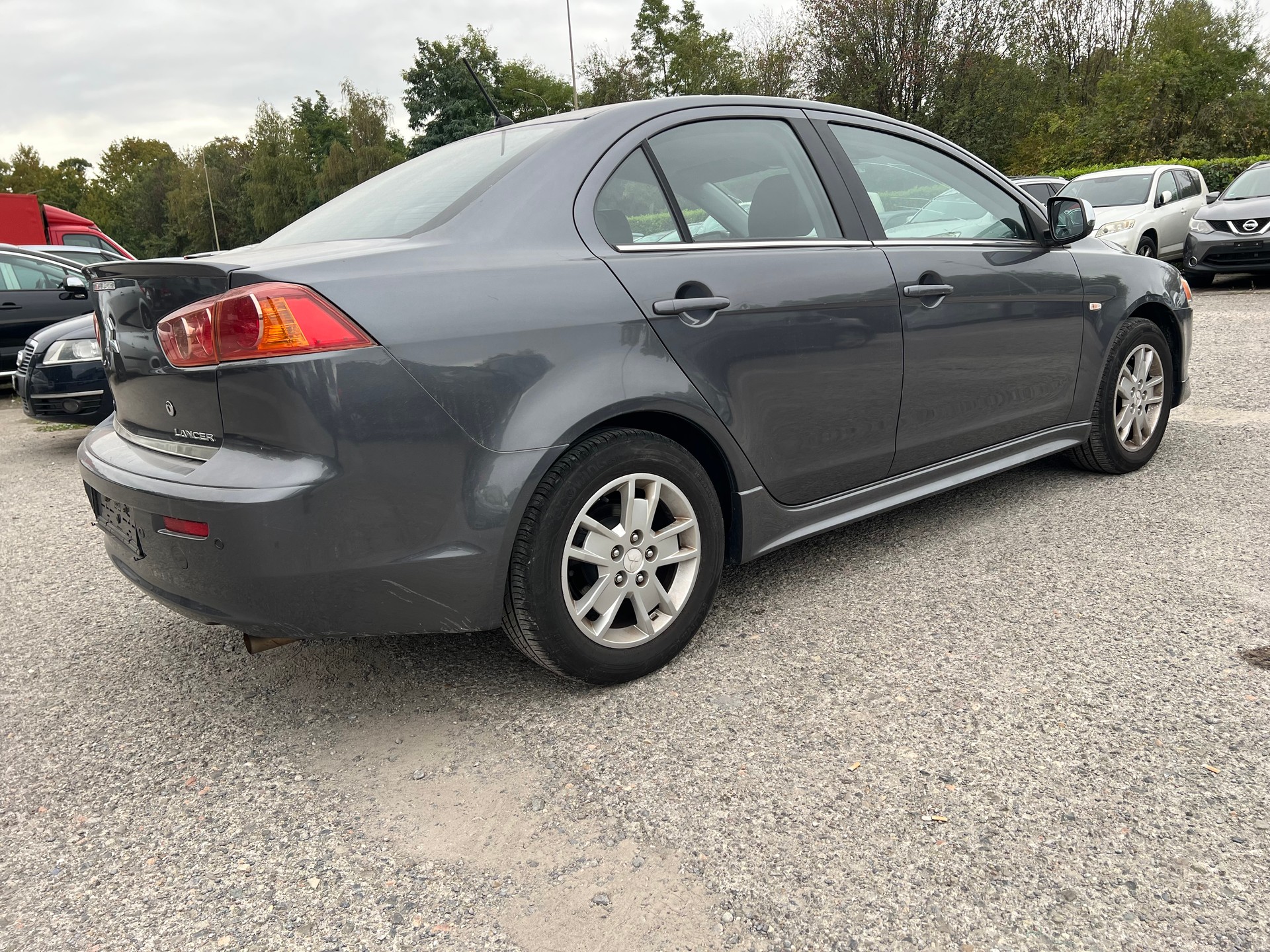MITSUBISHI Lancer 1.8 Inform-image-2