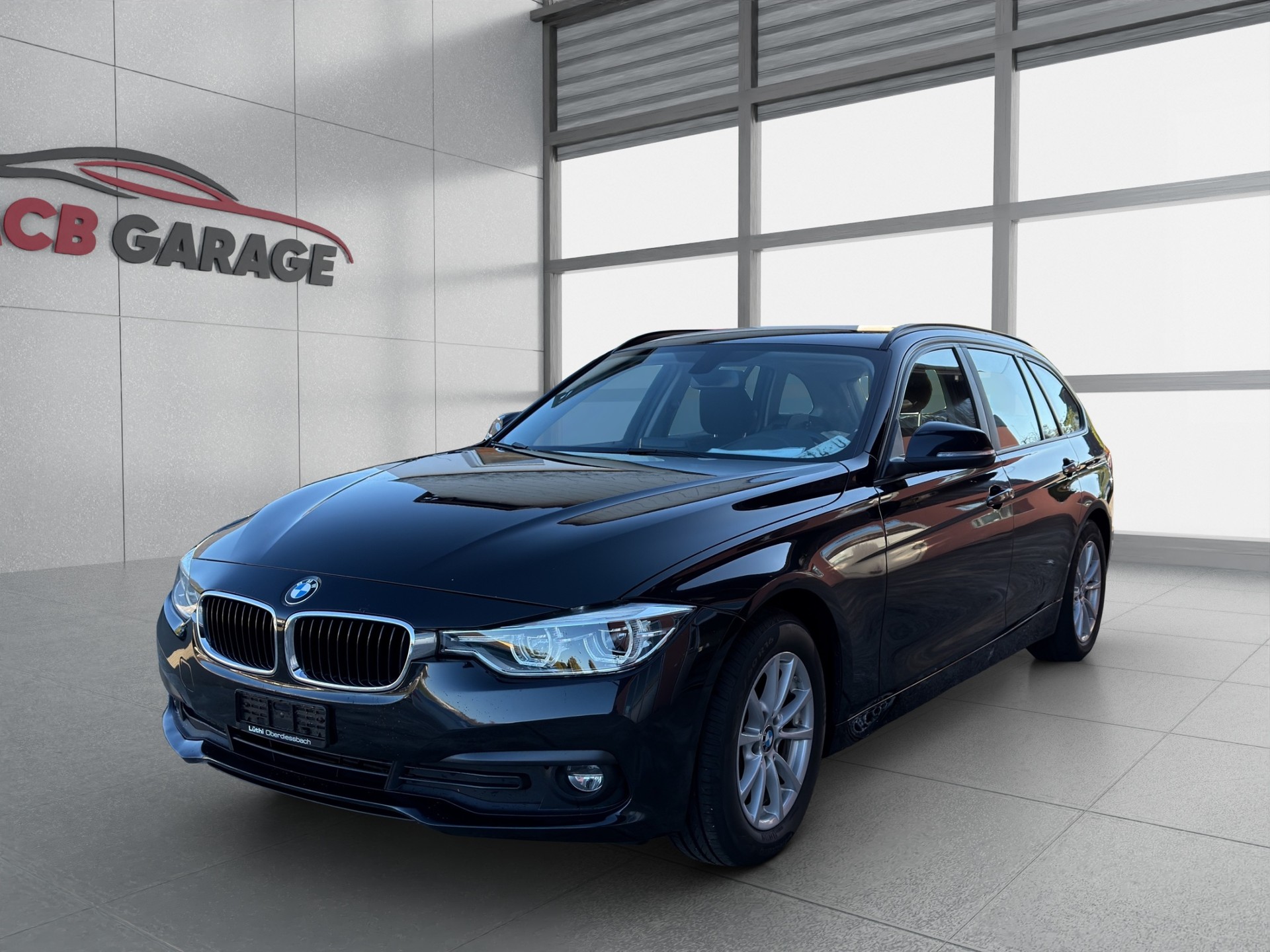 BMW 316d Touring Business Steptronic-image-0