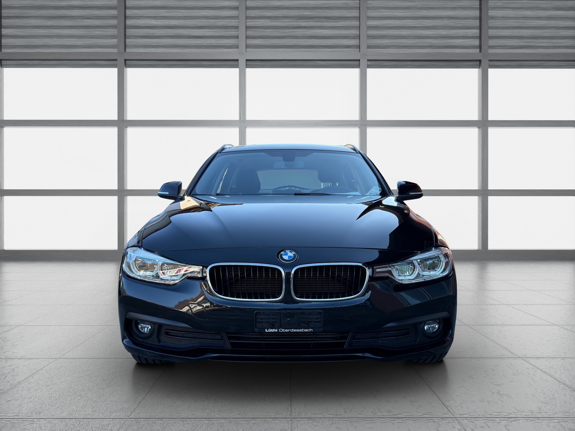 BMW 316d Touring Business Steptronic-image-1
