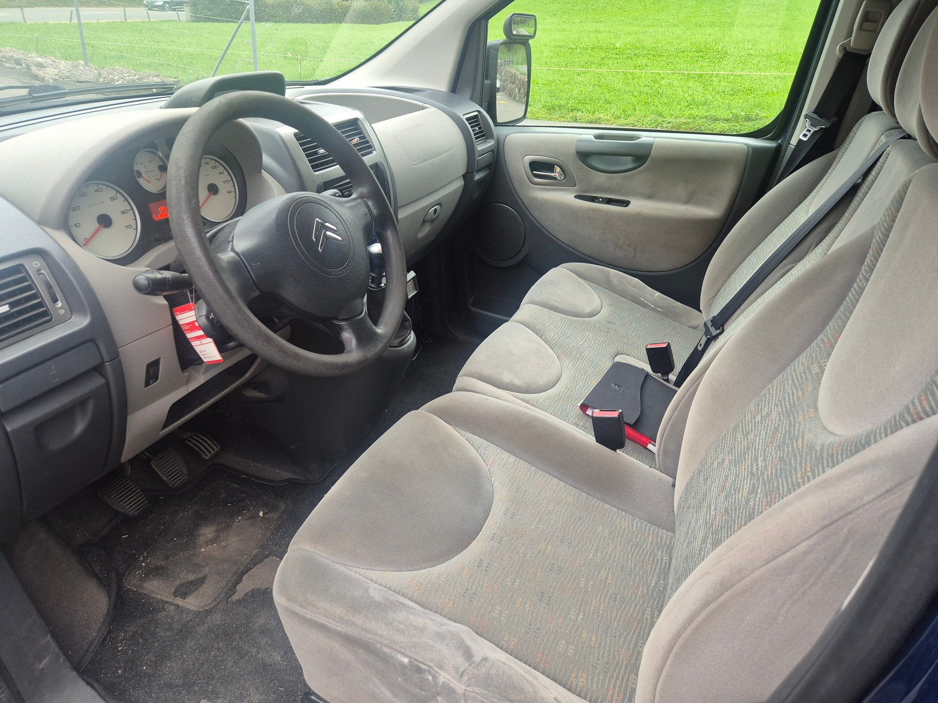 CITROEN Jumpy 2.0 HDi Business-image-5